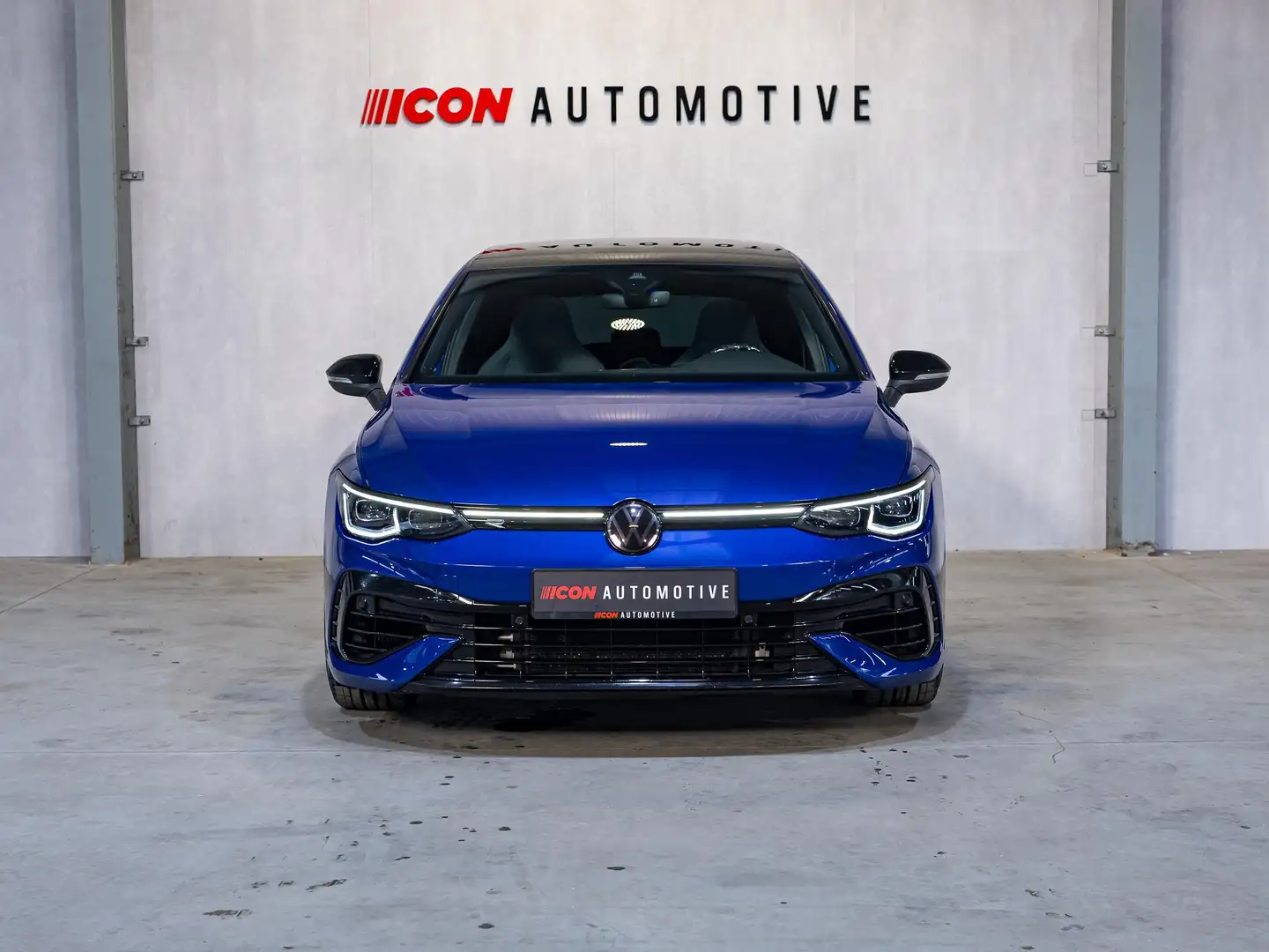 Volkswagen Golf 8 R - 4MOTION I AKRAPOVIC I PANO I DRIFT I CARBON Blau - 2