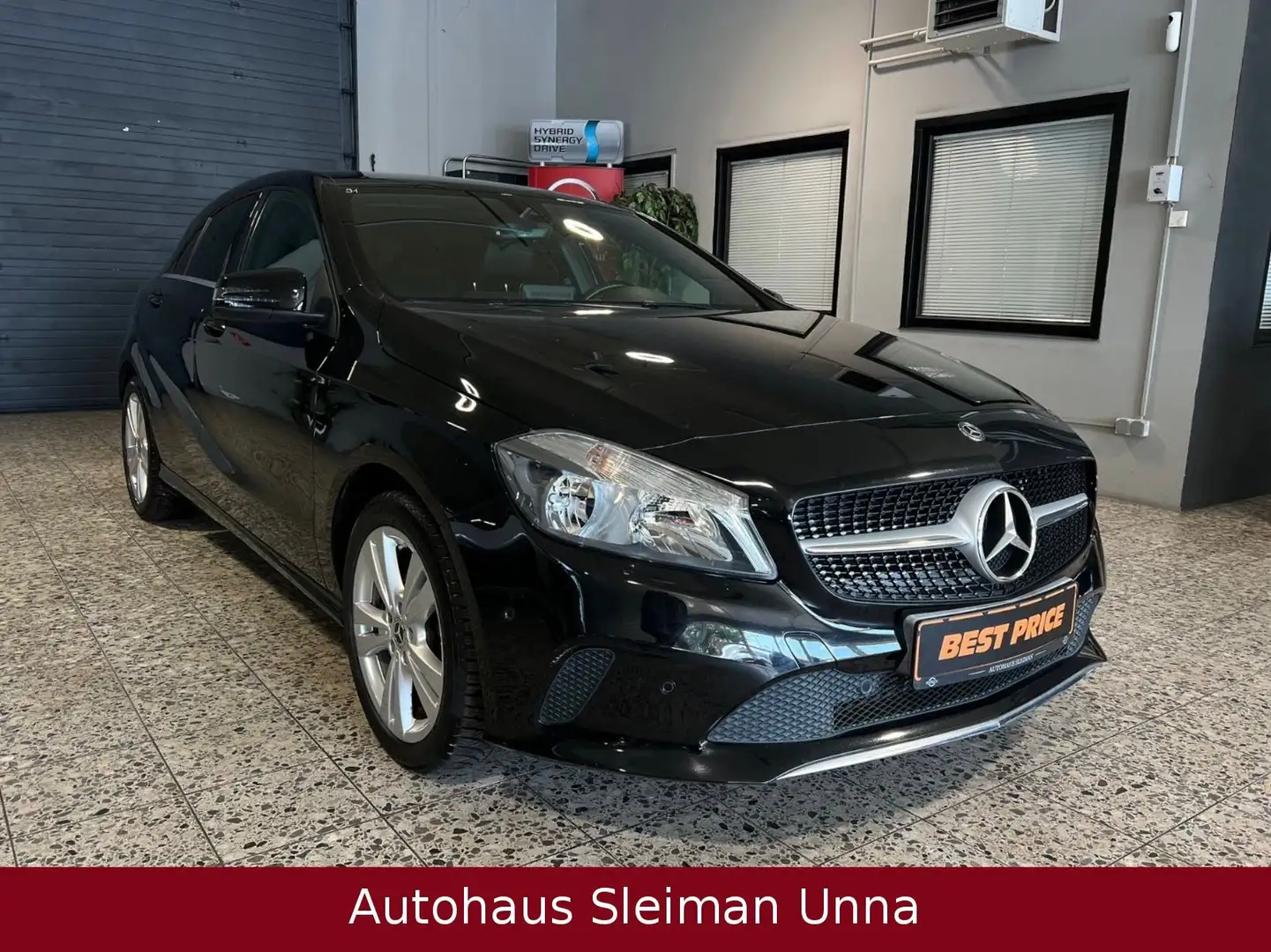 Mercedes-Benz A 180 A -Klasse A 180/Automatik/Comand/Leder/Alu Zwart - 1