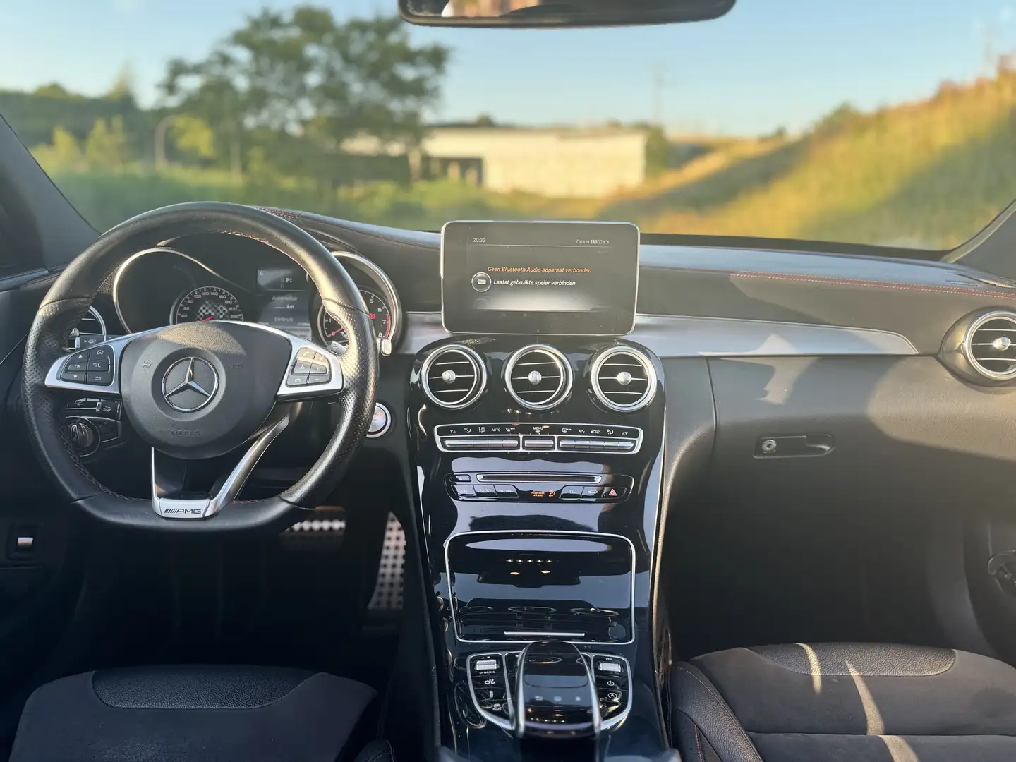 Mercedes-Benz C 450 AMG Zwart - 2
