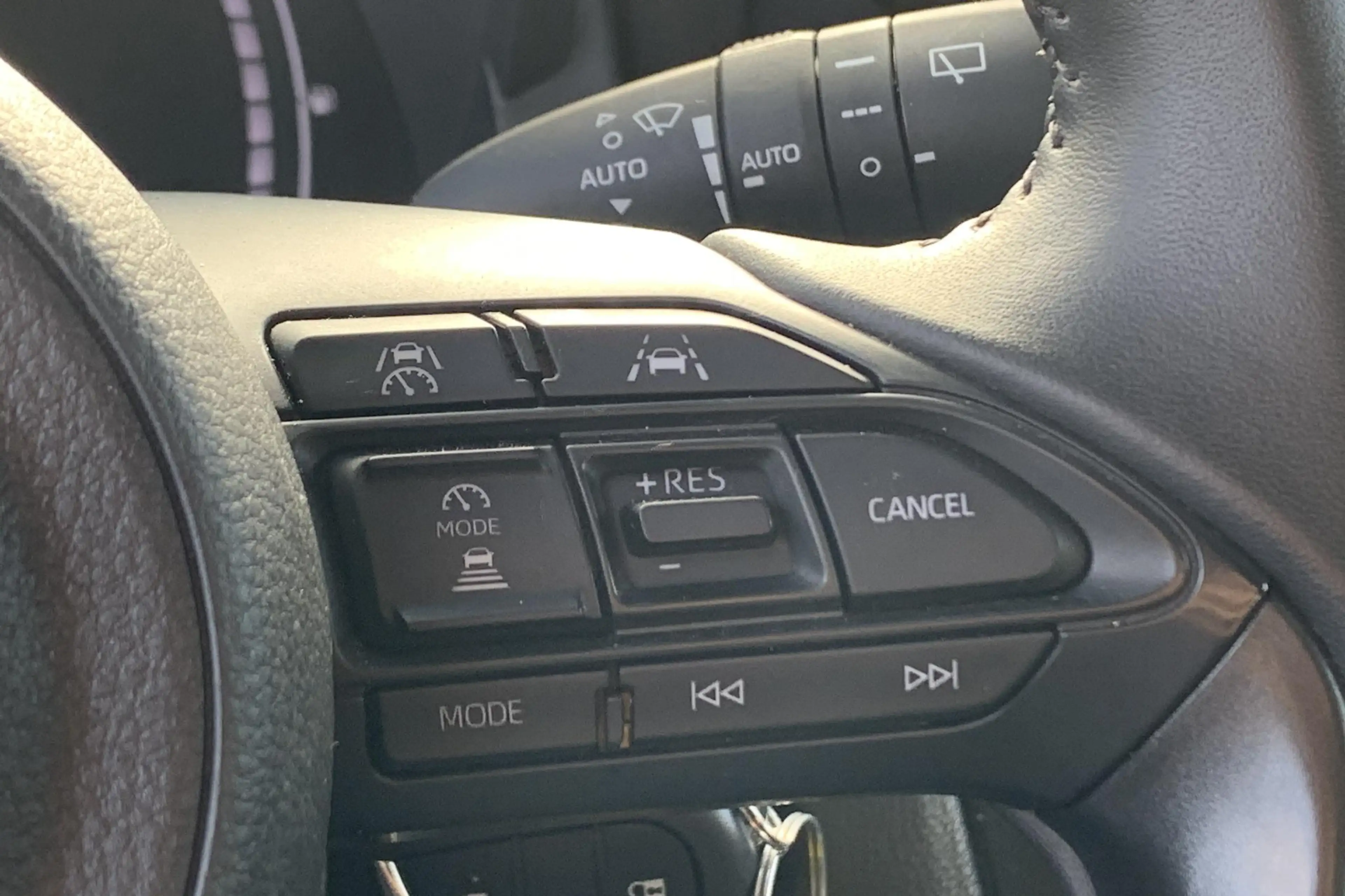 Toyota Yaris Cross 1.5 Hybrid 115 Active / Camera / Apple Carplay & A — photo 14