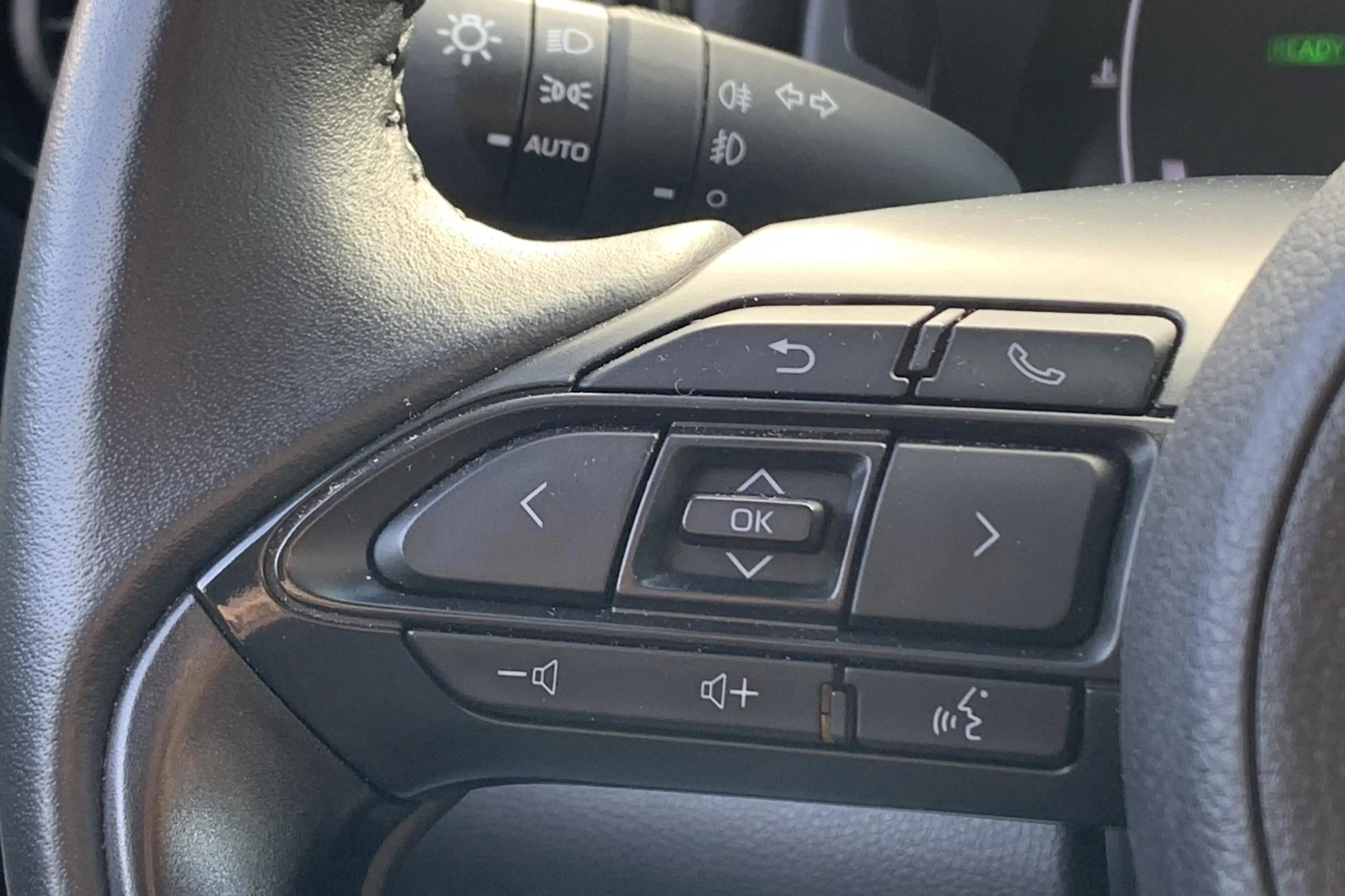 Toyota Yaris Cross 1.5 Hybrid 115 Active / Camera / Apple Carplay & A — photo 12