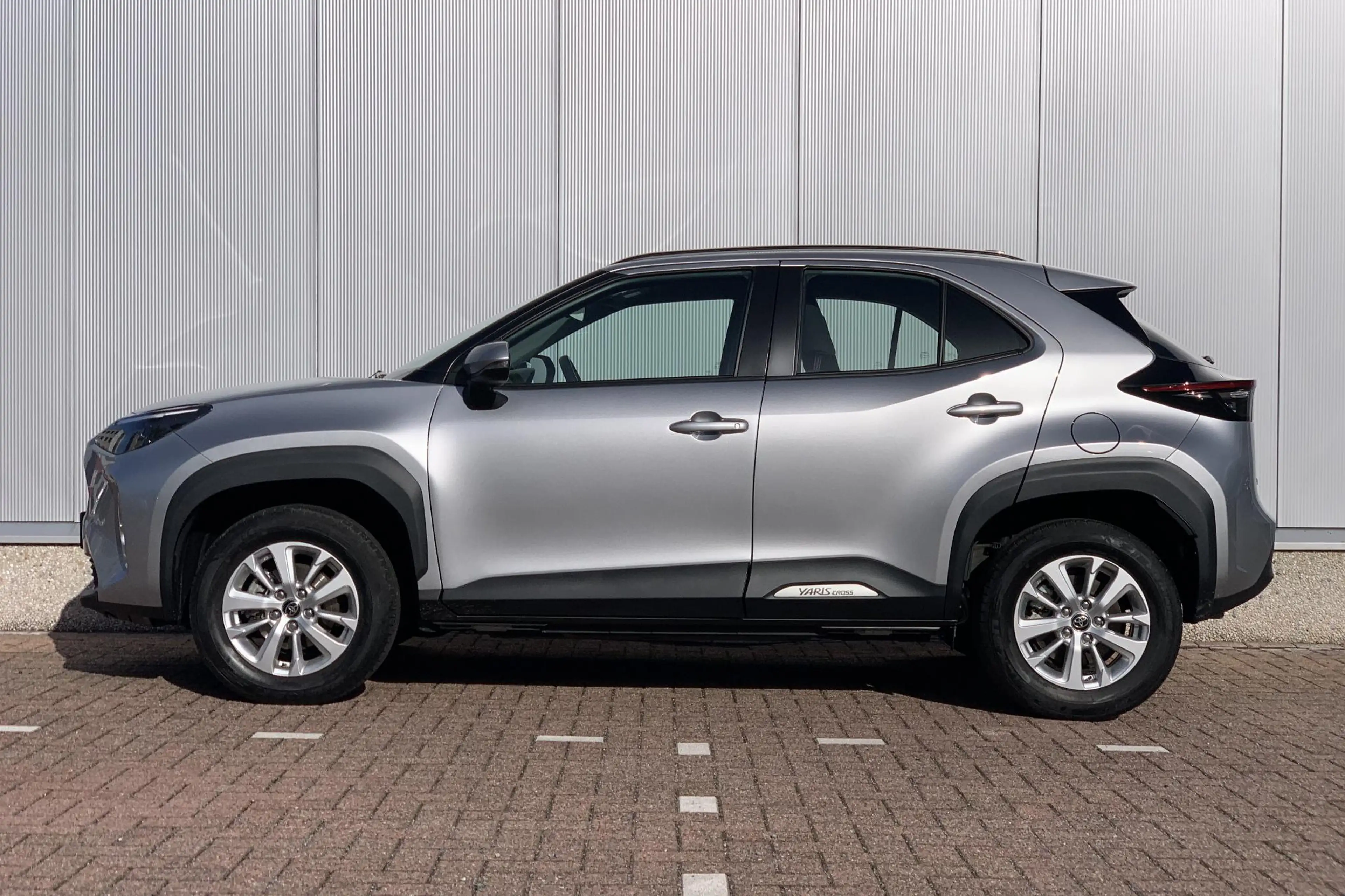 Toyota Yaris Cross 1.5 Hybrid 115 Active / Camera / Apple Carplay & A — photo 4