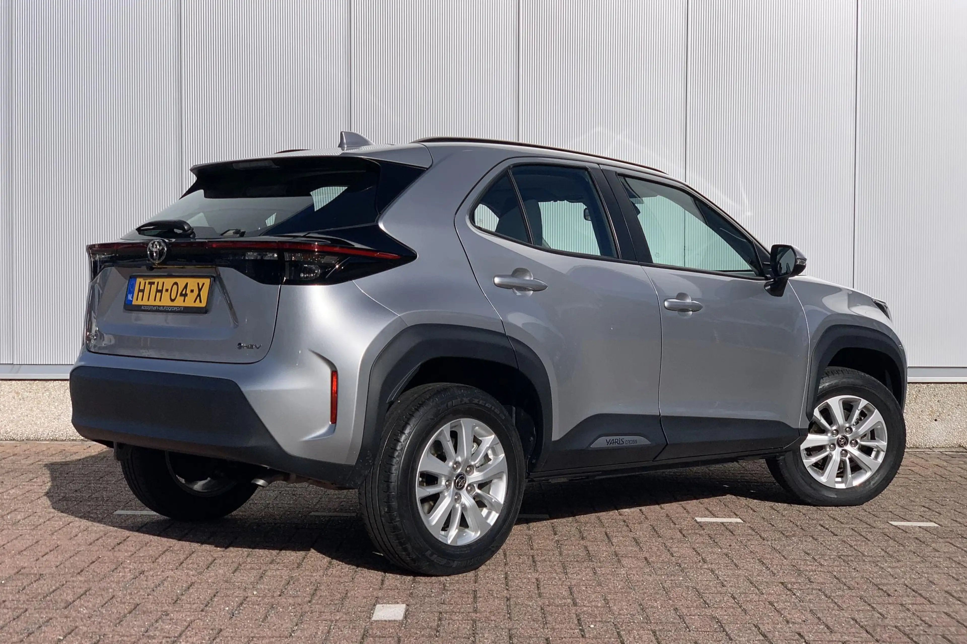 Toyota Yaris Cross 1.5 Hybrid 115 Active / Camera / Apple Carplay & A — photo 2