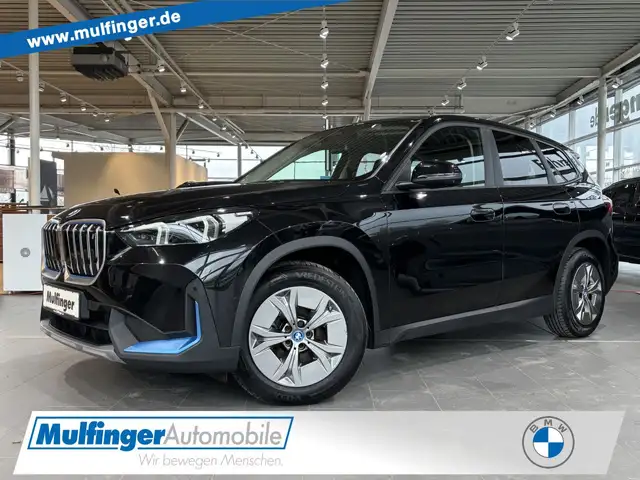BMW iX1 x30 LiveProf.HUD Kamera DAB Adapt-Fahrwerk LED