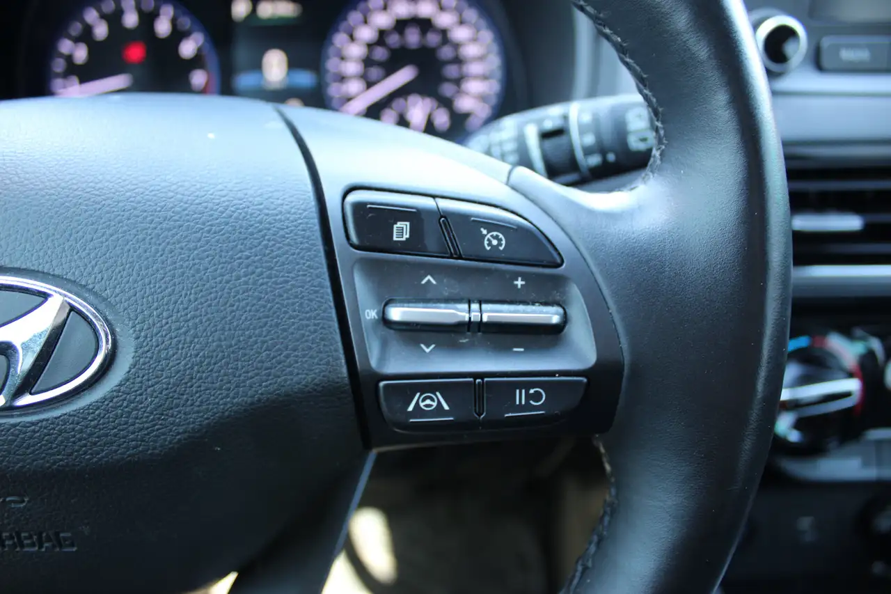 Hyundai KONA снимка Hyundai KONA