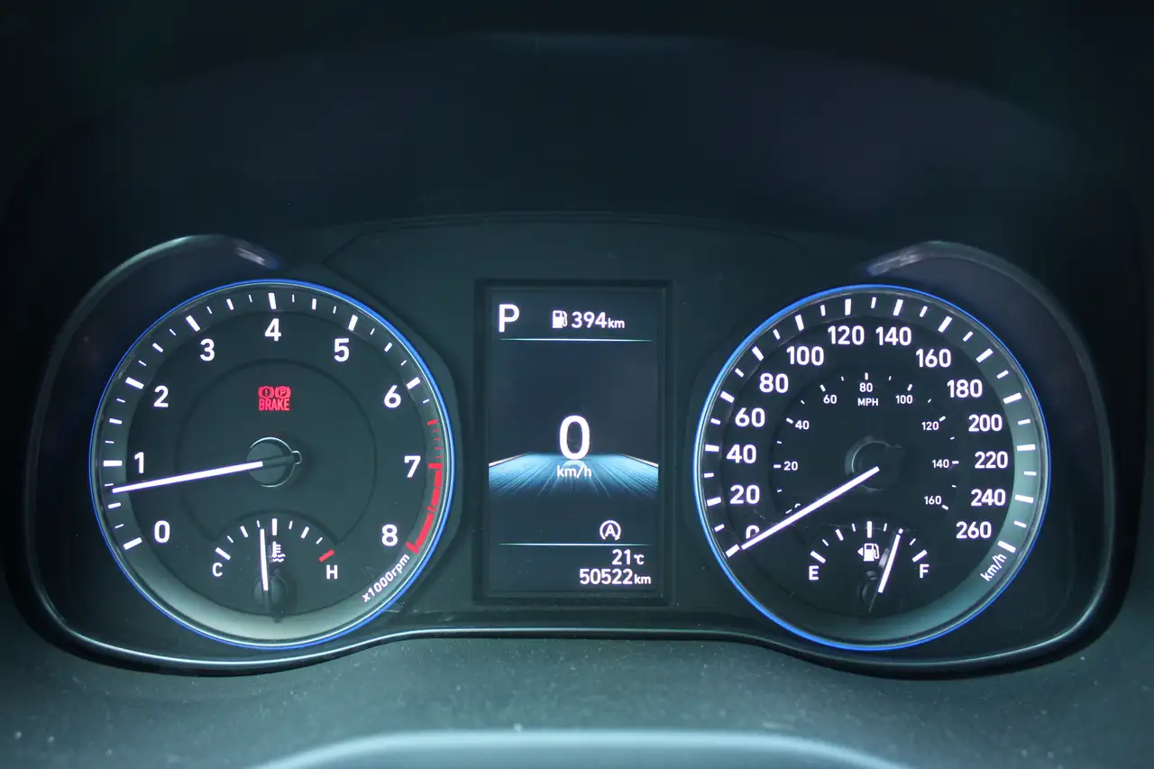 Hyundai KONA снимка Hyundai KONA