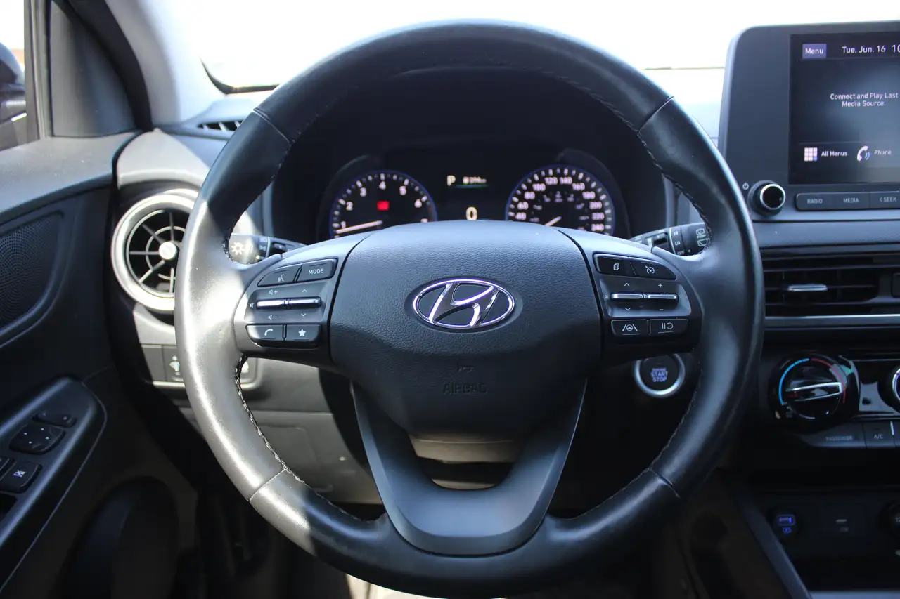 Hyundai KONA снимка Hyundai KONA