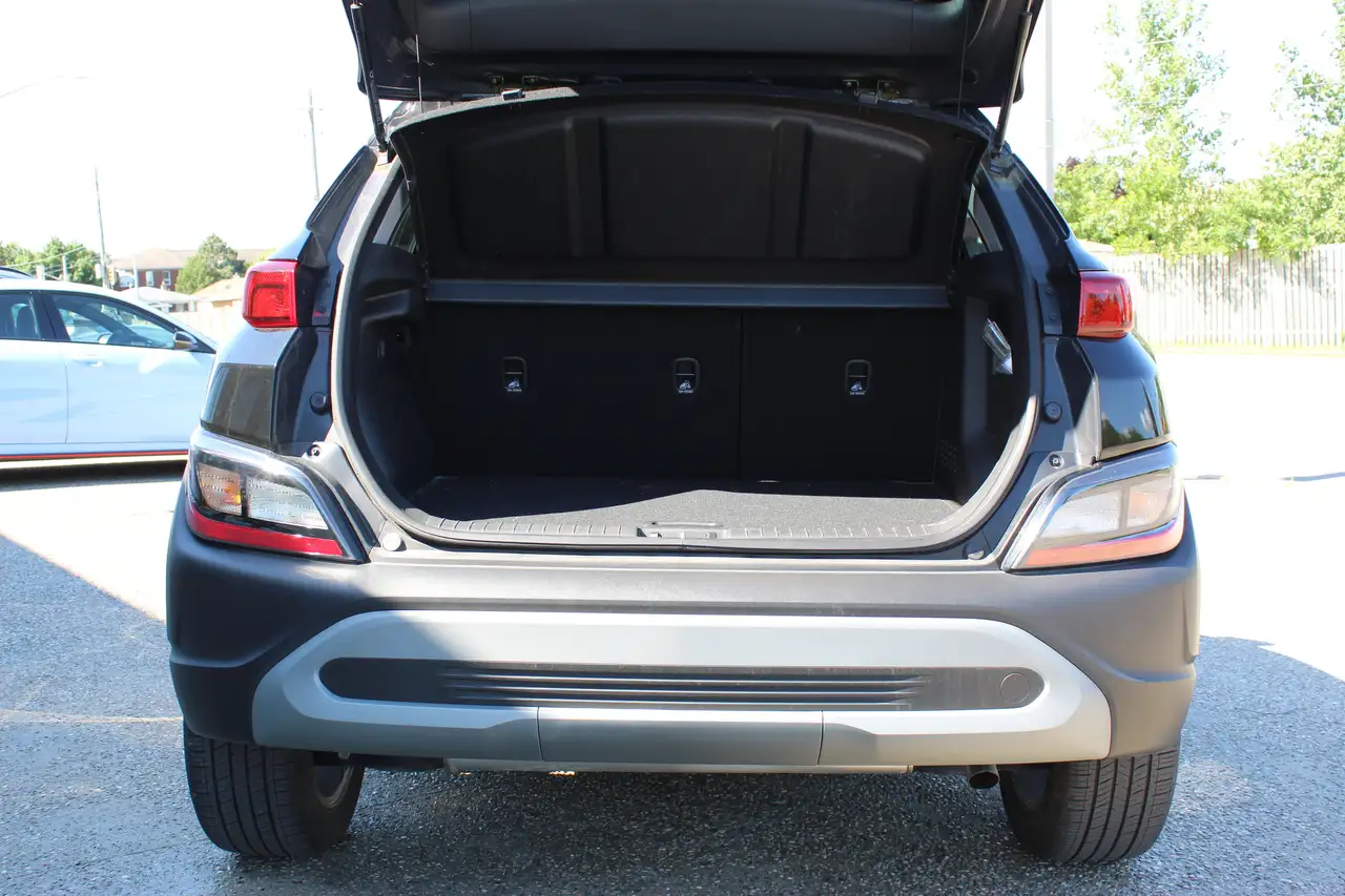 Hyundai KONA снимка Hyundai KONA