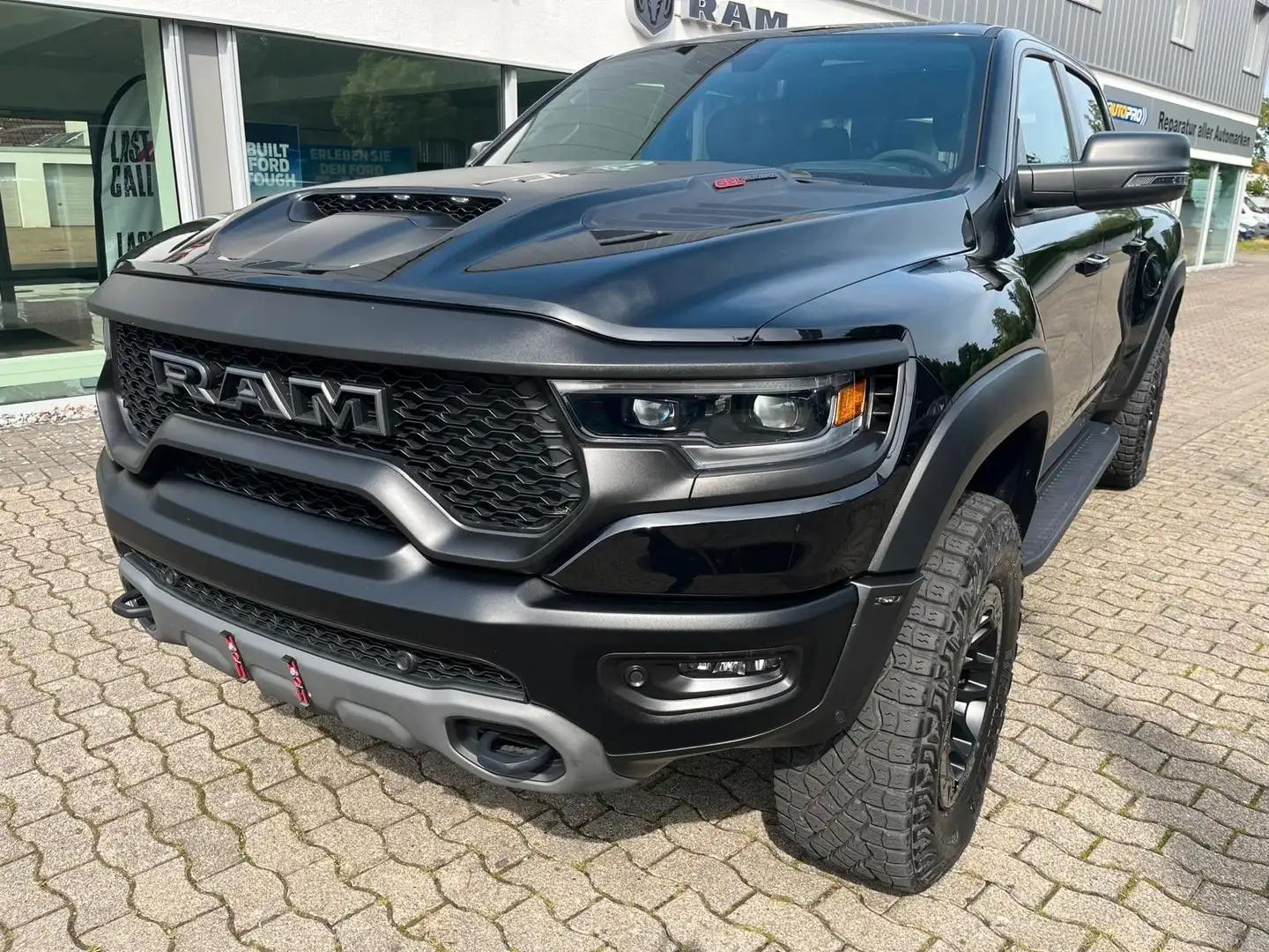 Dodge RAM 1500  TRX 6,2 L V8 RETAX NAP Schwarz - 1