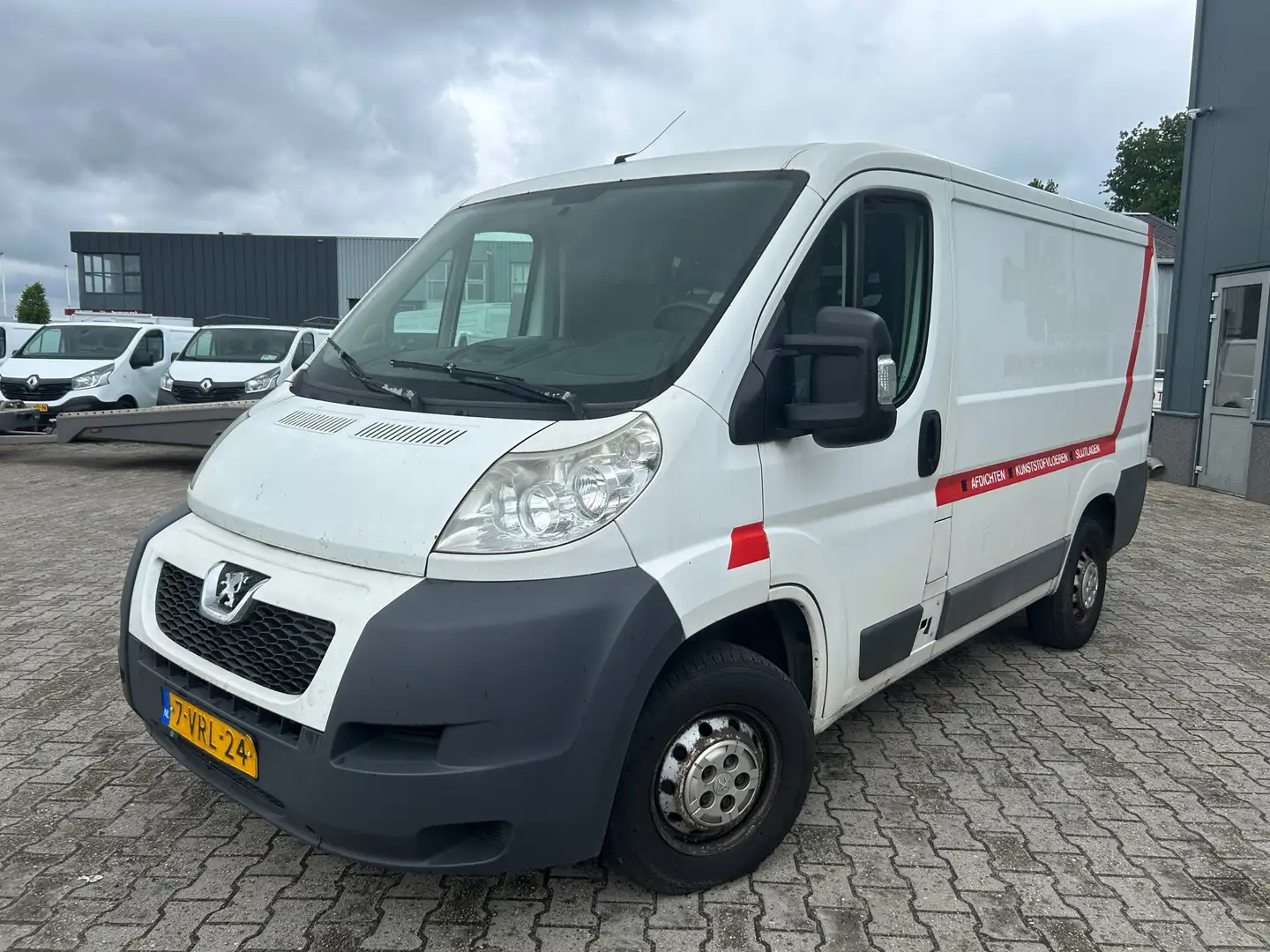 Peugeot Boxer 330 2.2 HDI L1H1 Profit+ Wit - 2