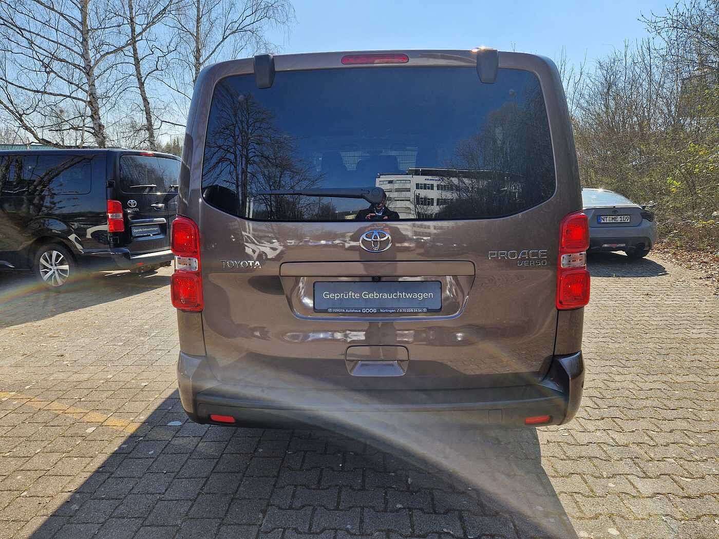 Toyota Proace