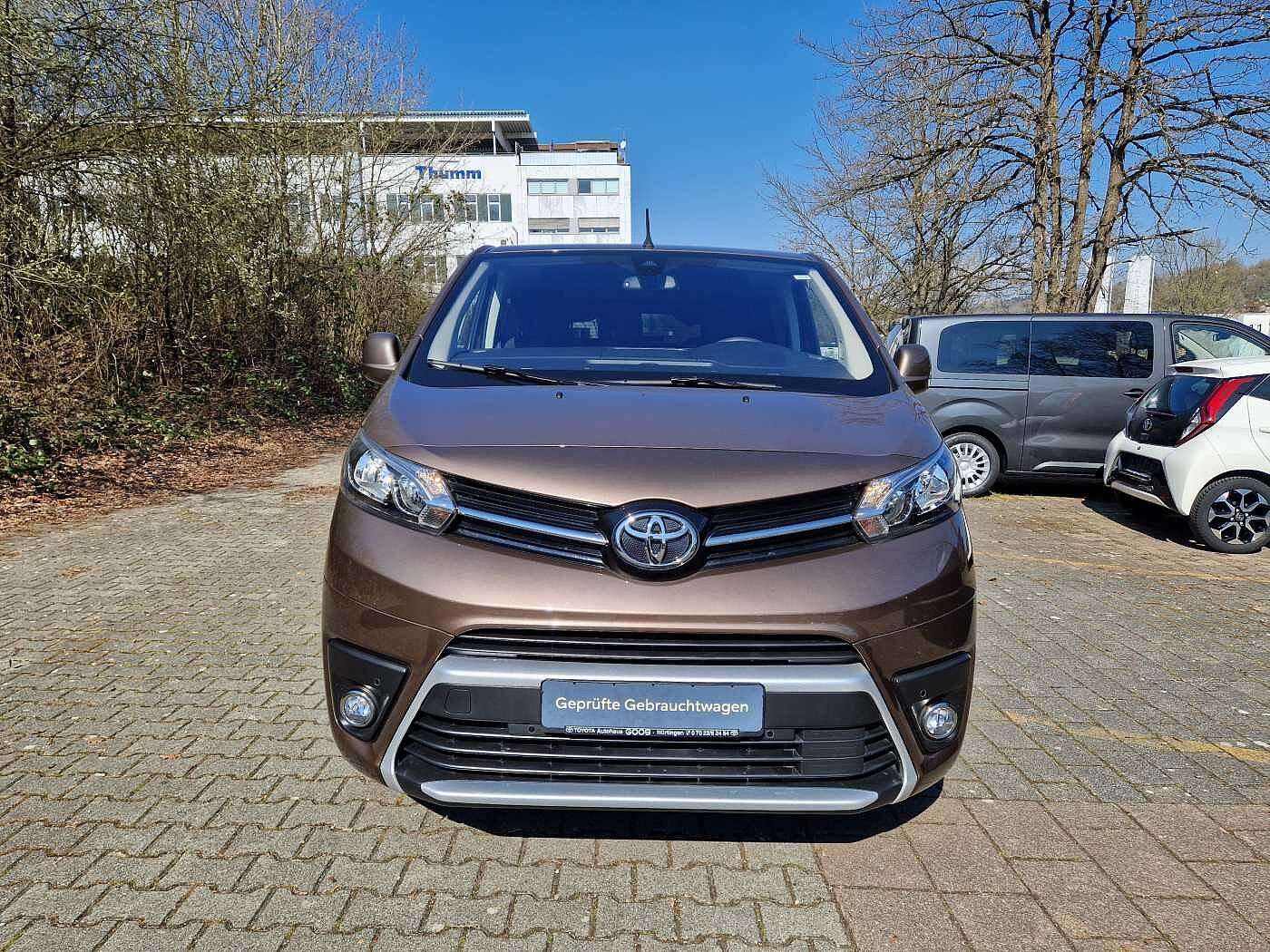Toyota Proace