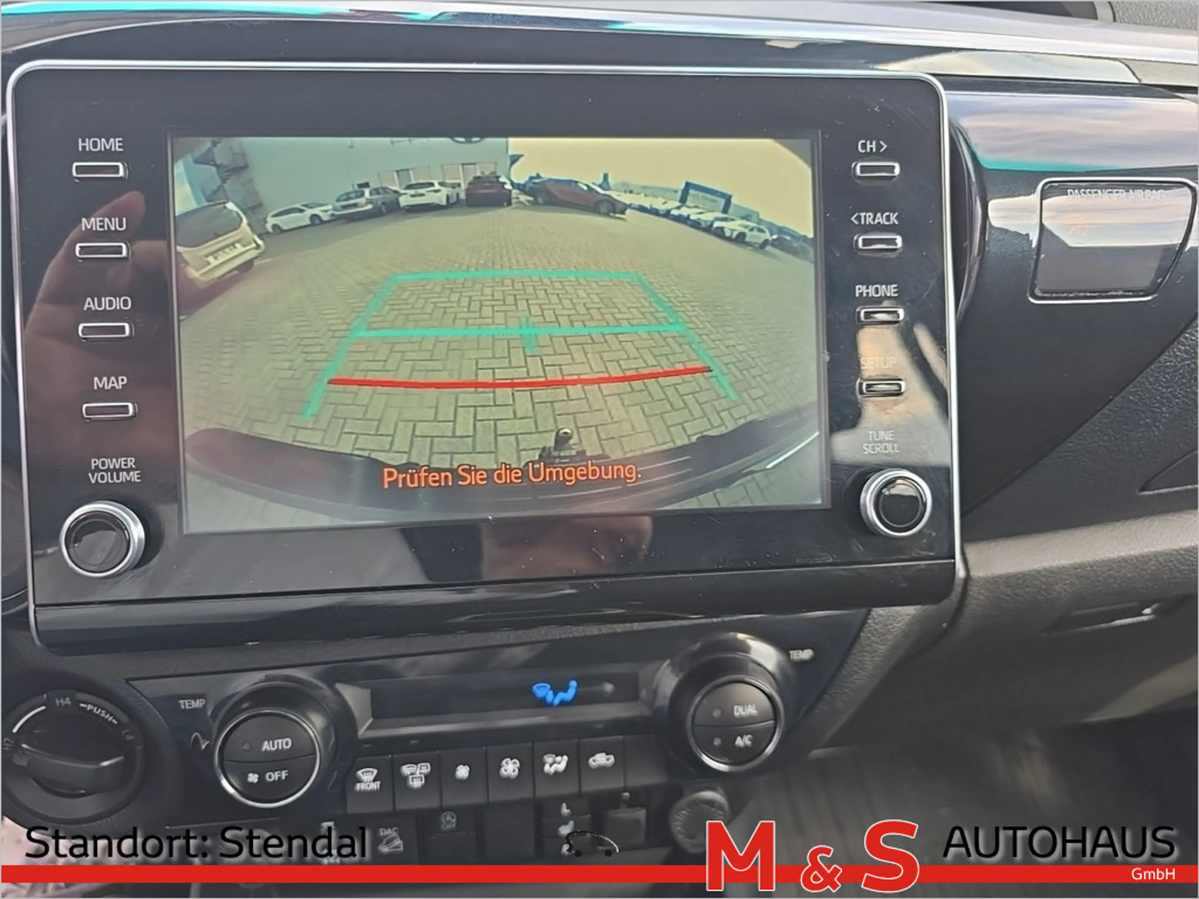 Toyota Hilux 2.8 Double Cab Comfort 4x4 KAMERA AHK — photo 14