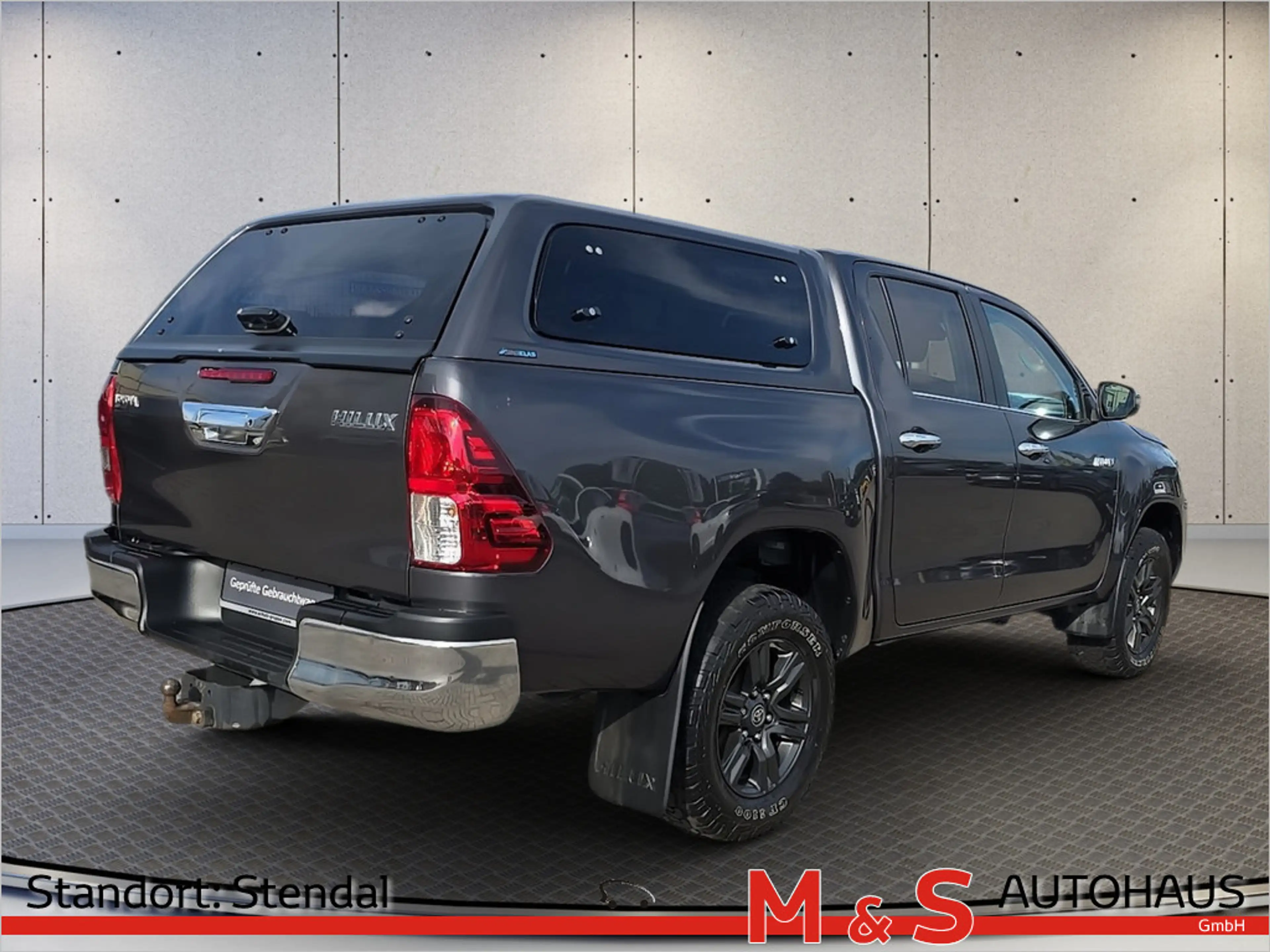 Toyota Hilux 2.8 Double Cab Comfort 4x4 KAMERA AHK — photo 4