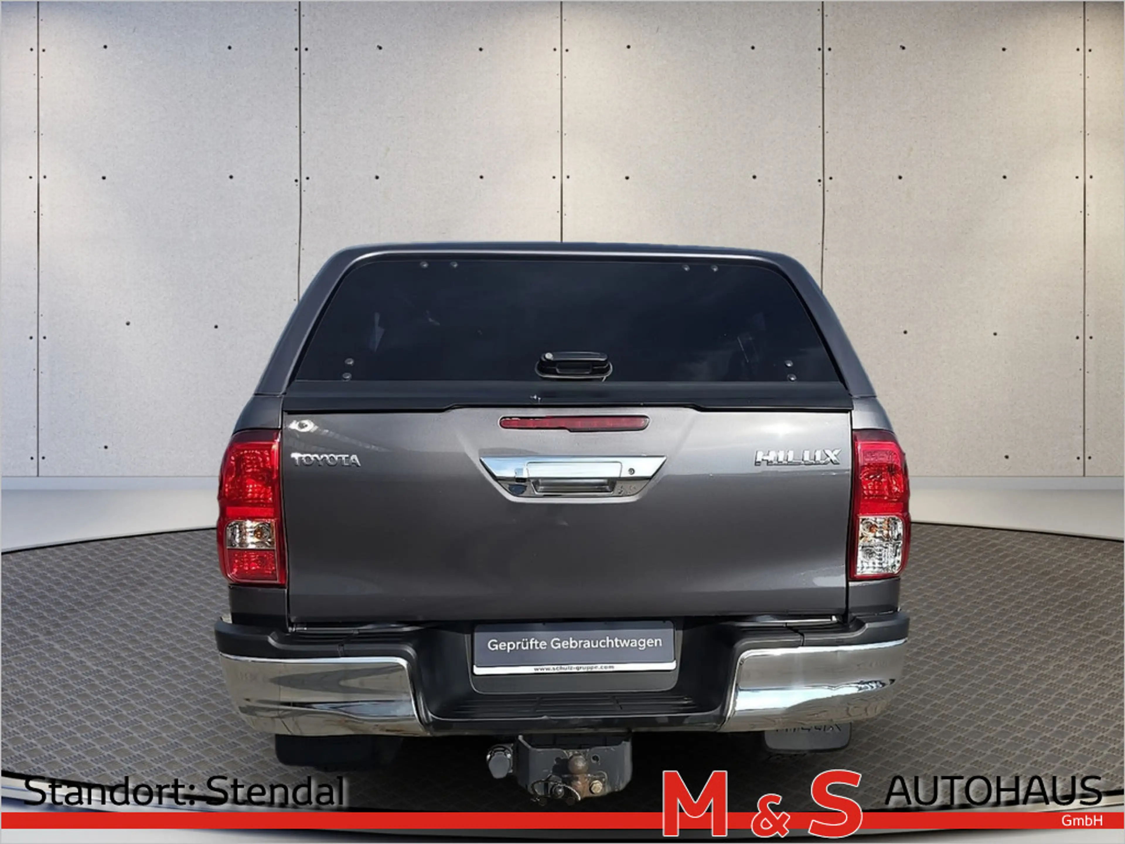 Toyota Hilux 2.8 Double Cab Comfort 4x4 KAMERA AHK — photo 5