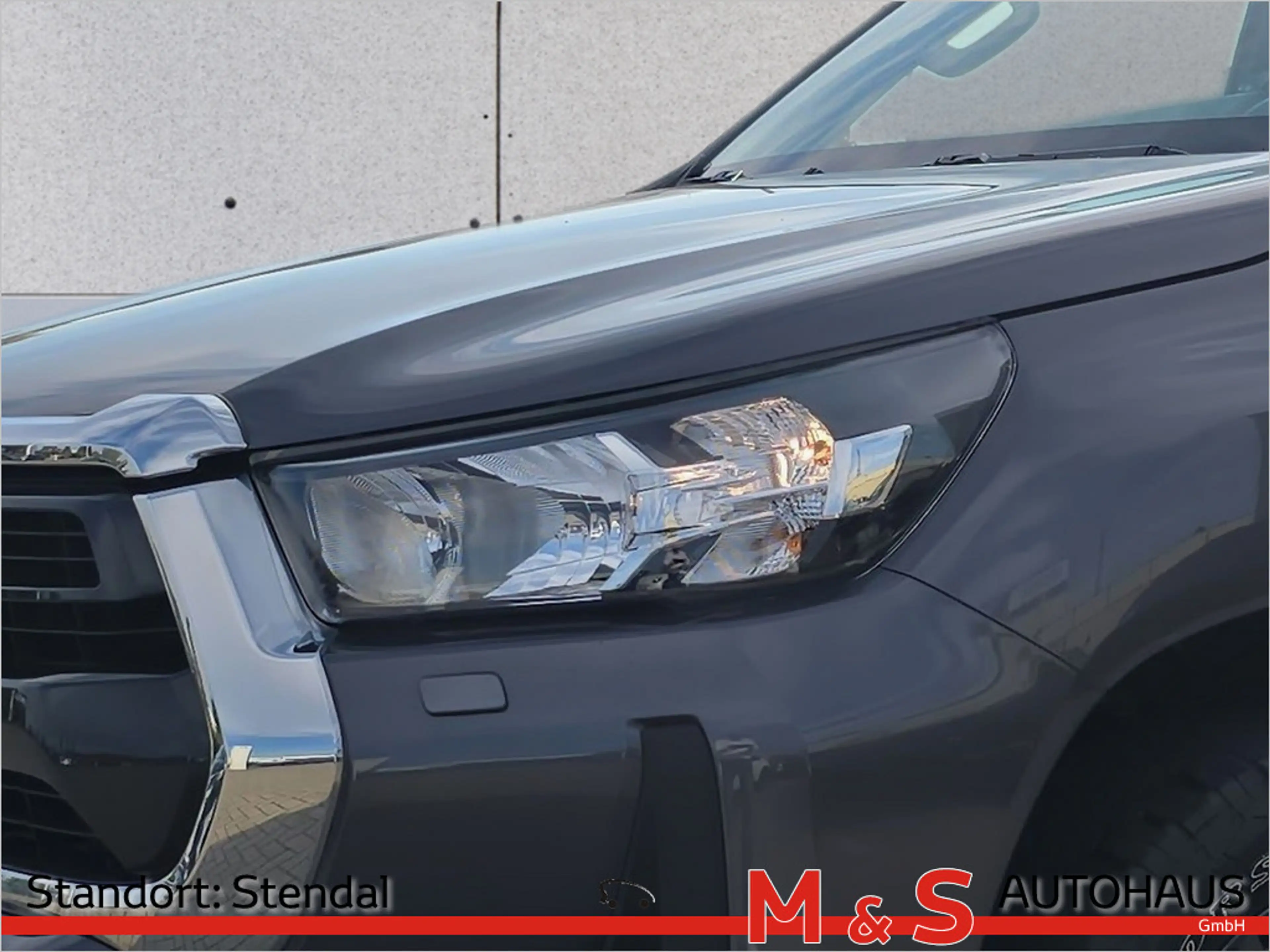 Toyota Hilux 2.8 Double Cab Comfort 4x4 KAMERA AHK — photo 6