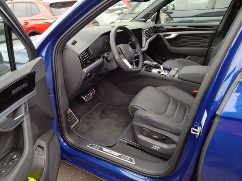 Volkswagen Touareg R 3.0TSI eHybrid +AHK+LUFT+KAMERA+ — photo 4