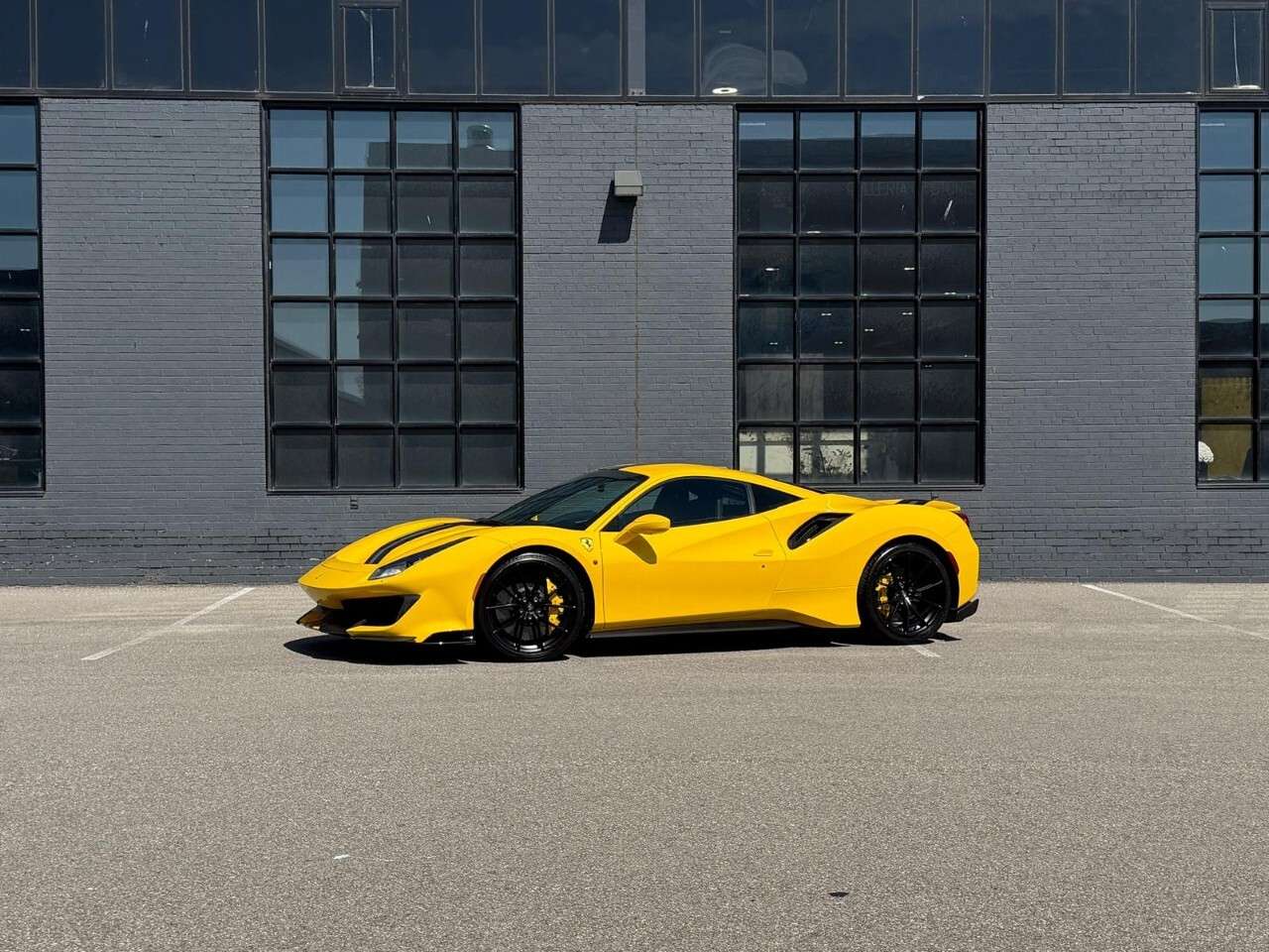2019 Ferrari 488 Coupe