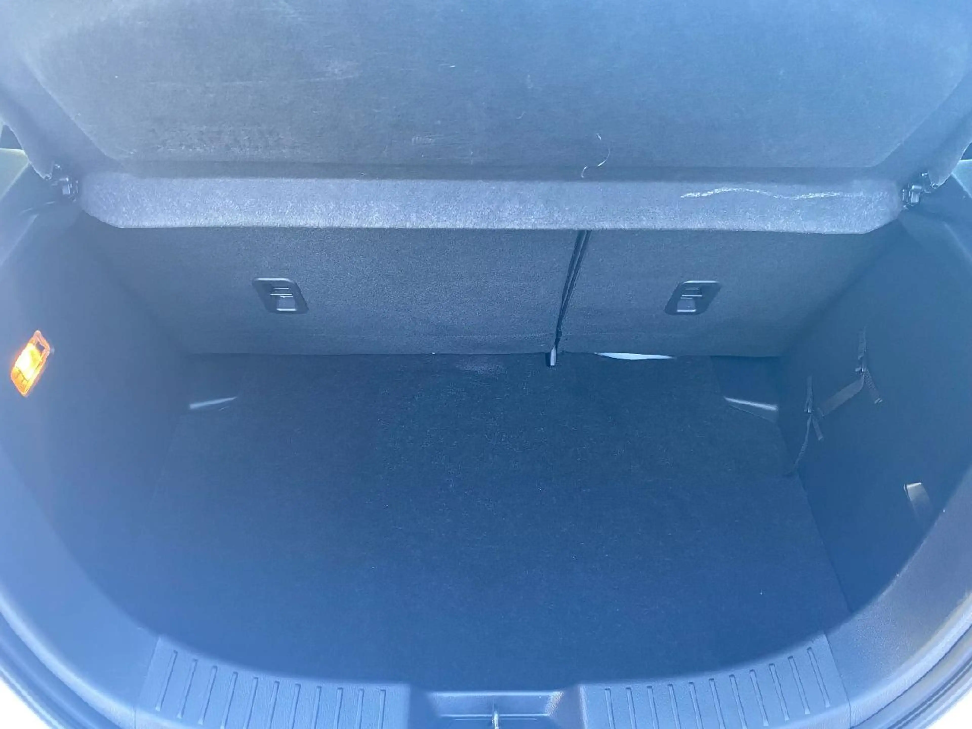 Mazda 2 SKYACTIV-G 75PS CENTER-LINE — photo 11