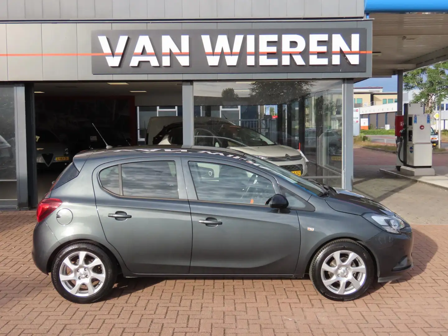 Opel Corsa 1.4 Edition Aut. Lage KM Clima Cruise LM Grijs - 2