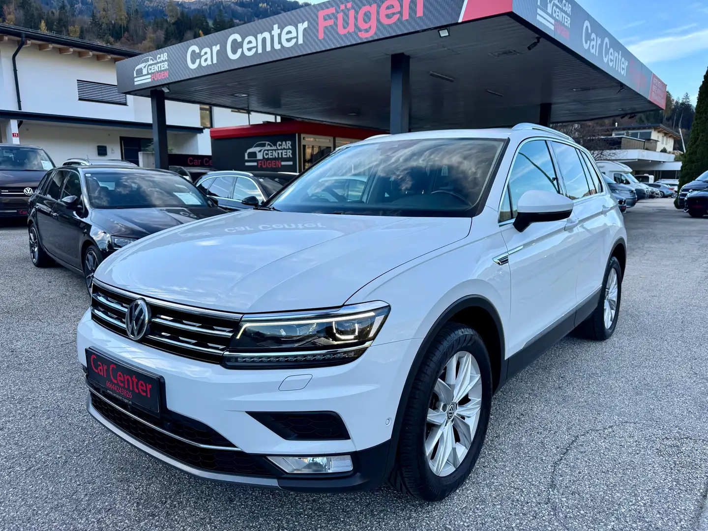 Volkswagen Tiguan Highline 2.0 TDI 4Motion Weiß - 1