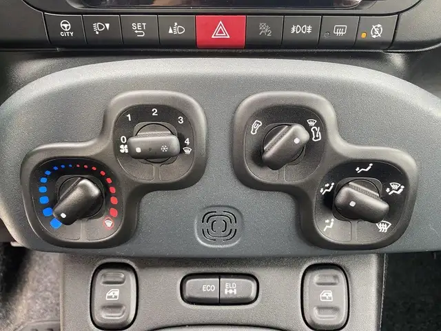 Fiat Panda view 11