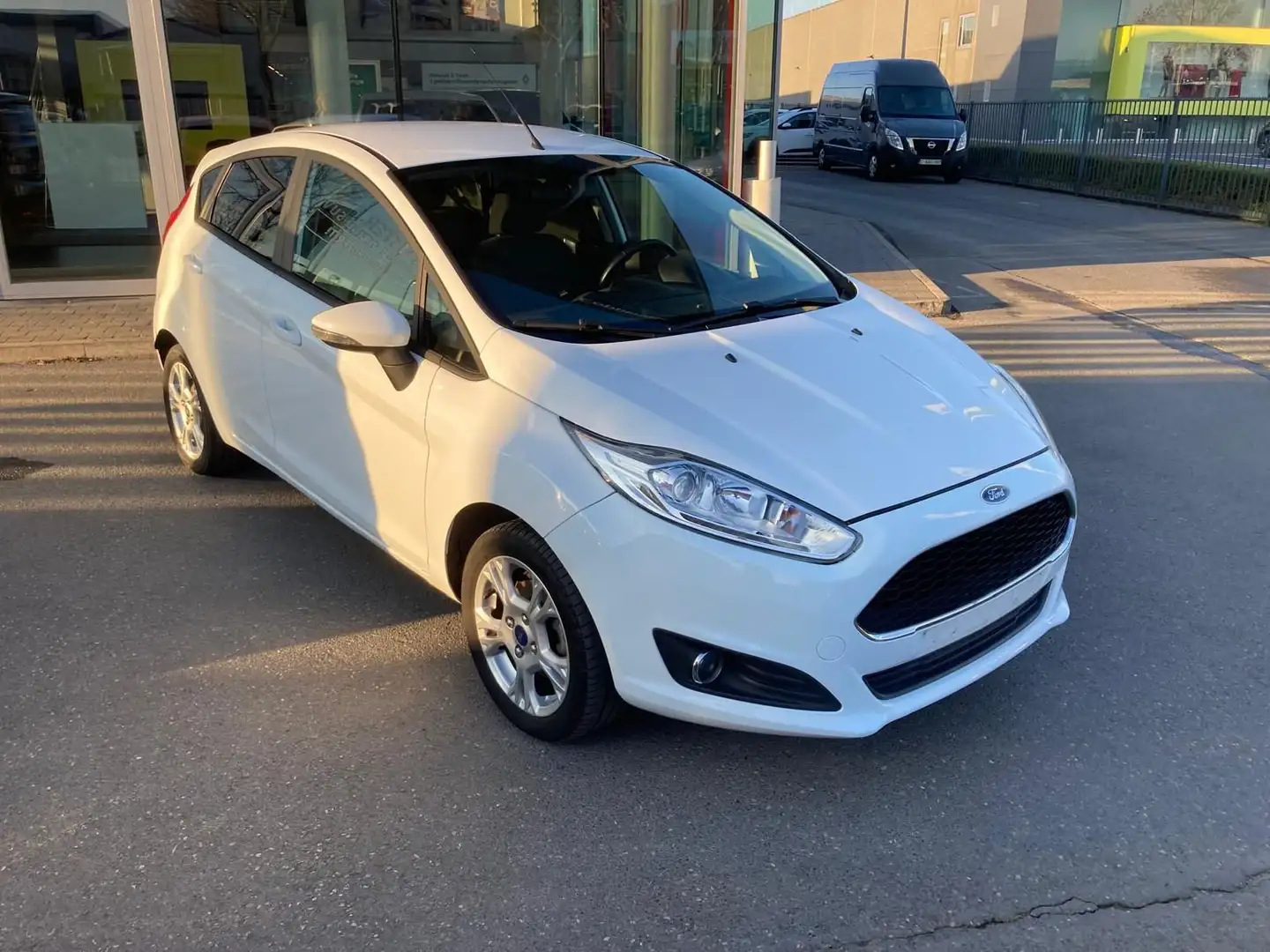 Ford Fiesta TDCi Trend Blanc - 1