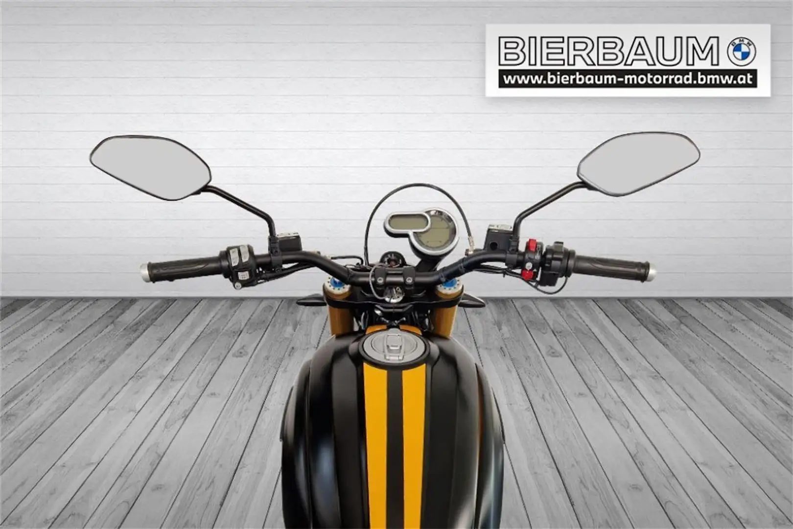 Ducati Scrambler 1100 Geel - 2