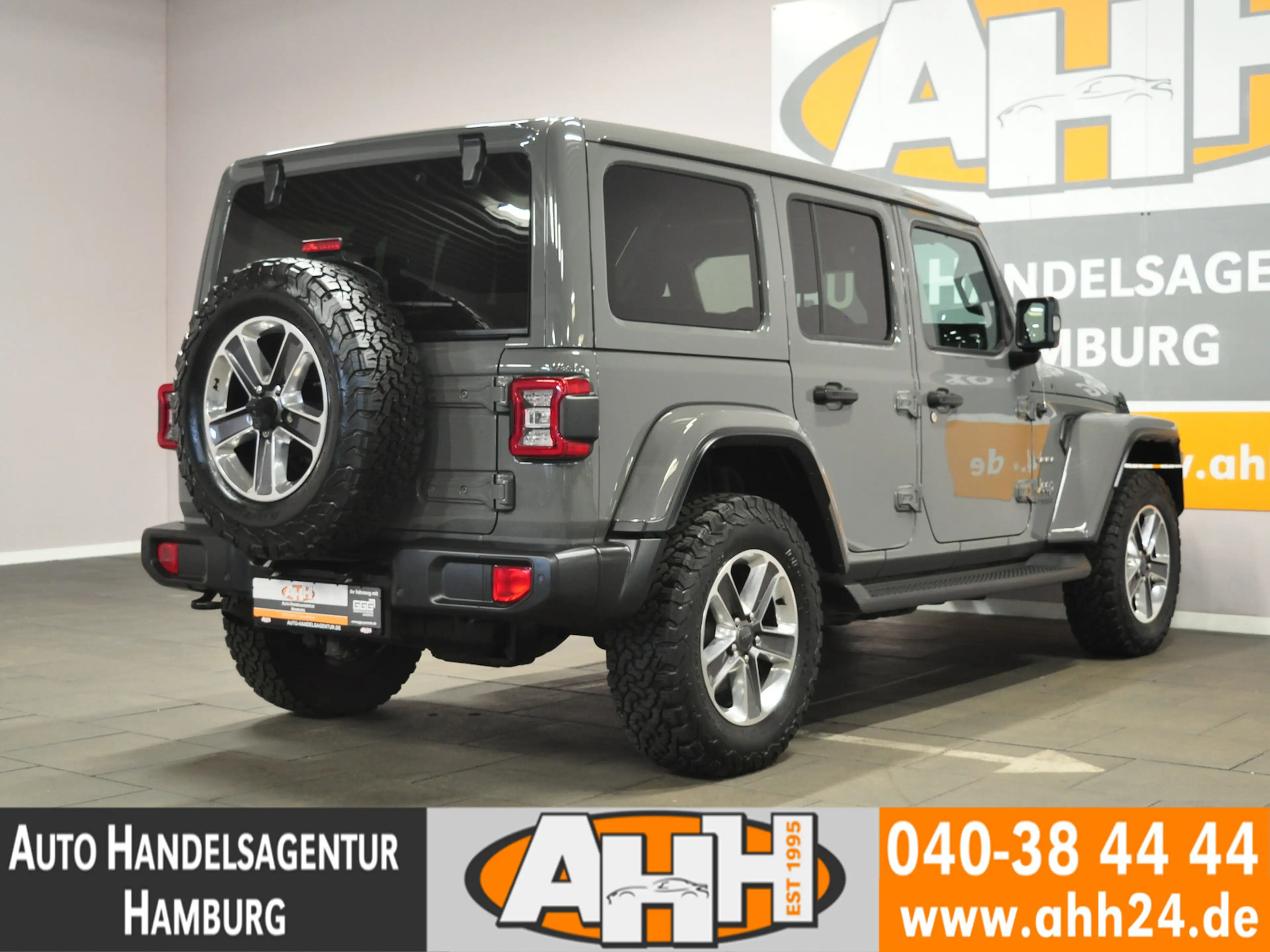 Jeep Wrangler UNLIMITED 2.2 CRDi SAHARA PANO|LED|AHK! — photo 4