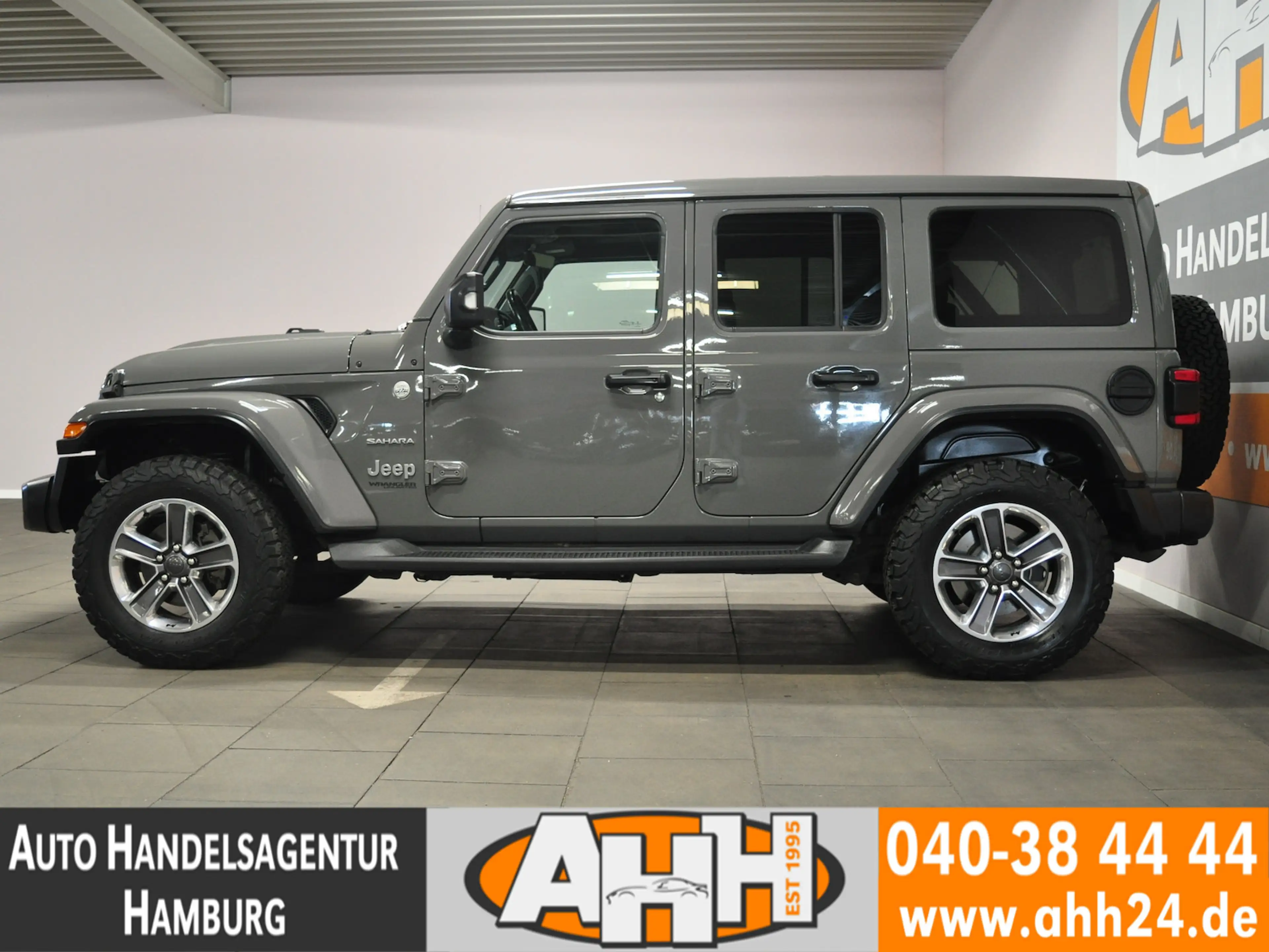 Jeep Wrangler UNLIMITED 2.2 CRDi SAHARA PANO|LED|AHK! — photo 6