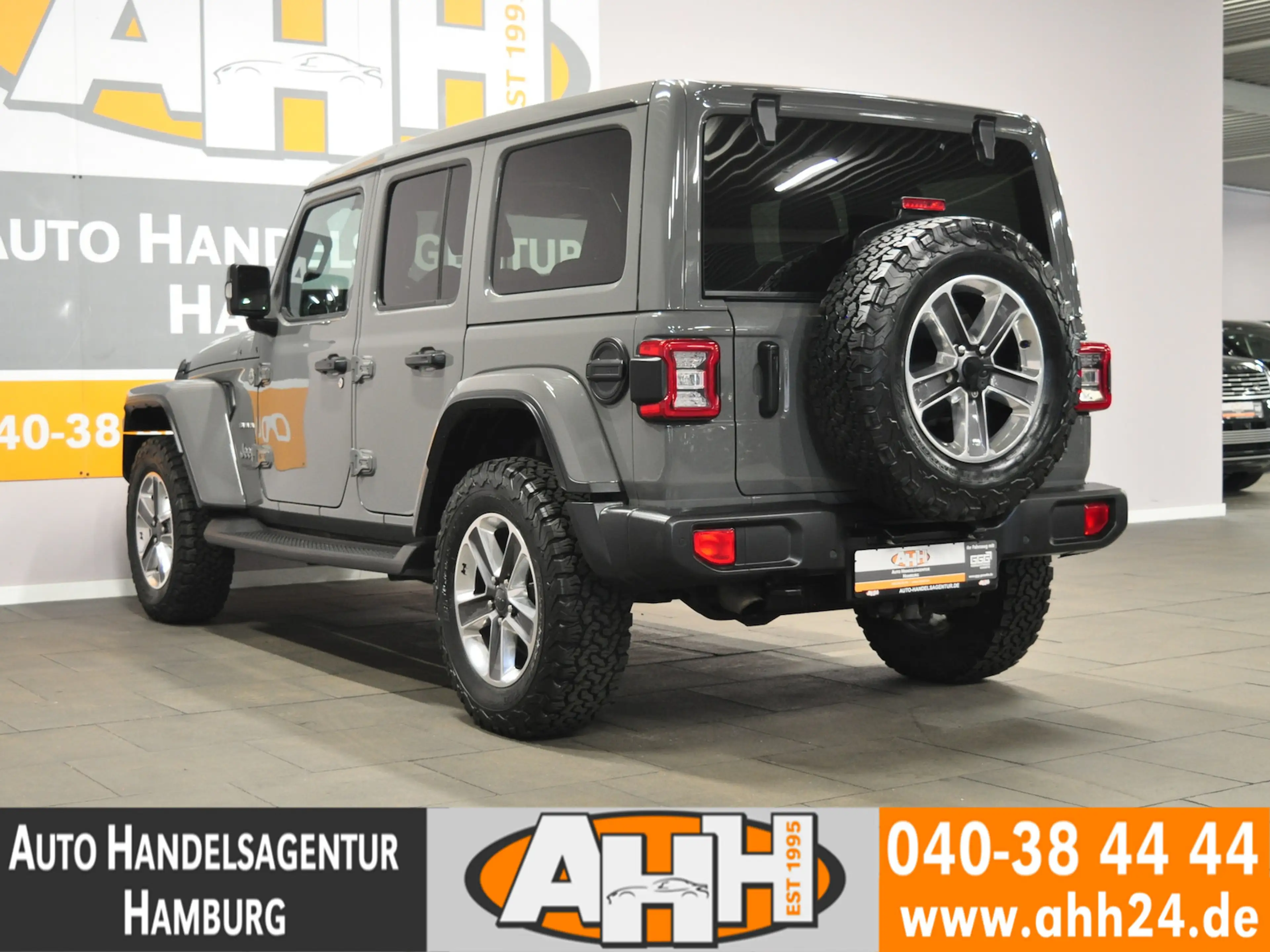 Jeep Wrangler UNLIMITED 2.2 CRDi SAHARA PANO|LED|AHK! — photo 3
