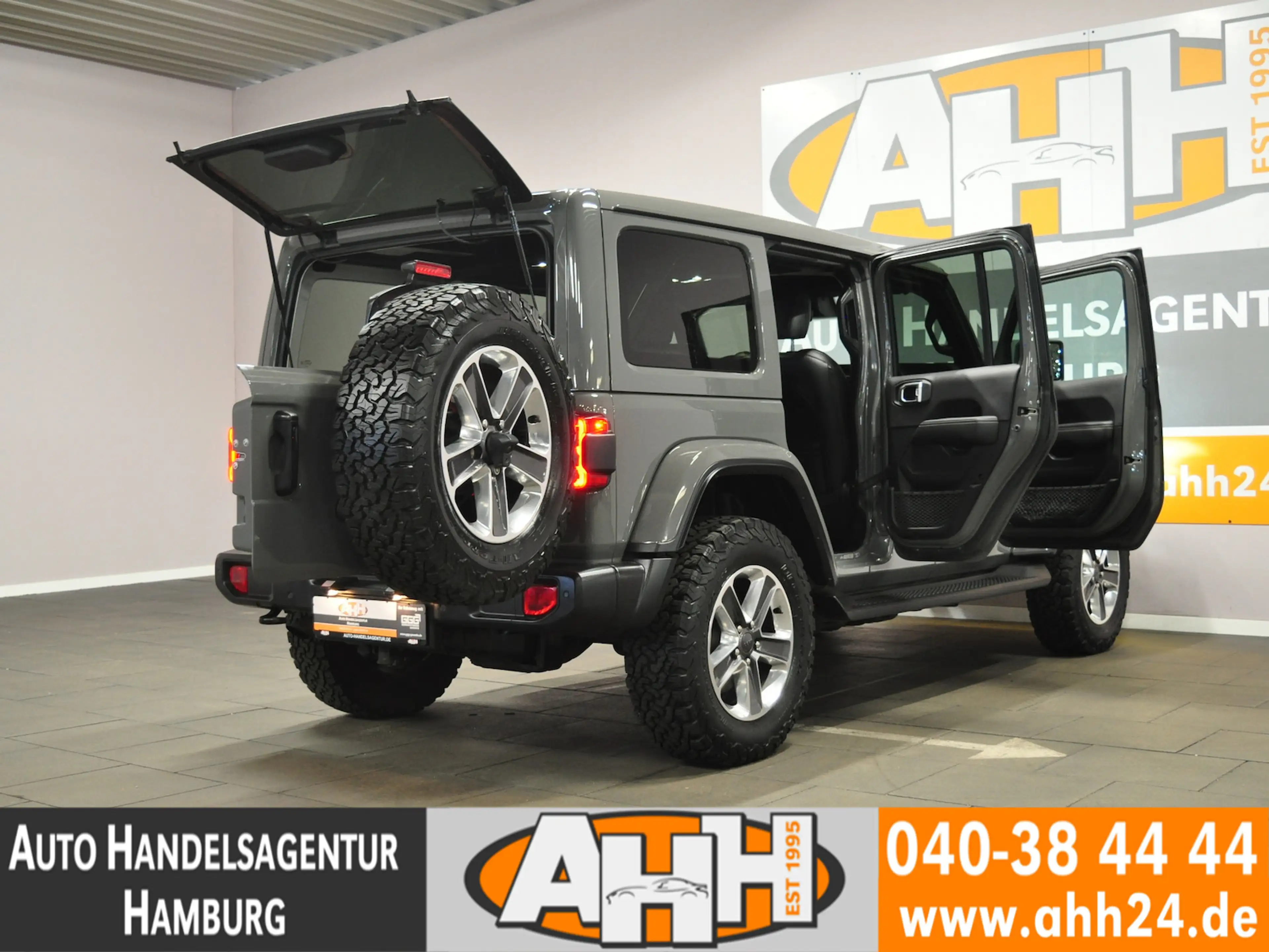Jeep Wrangler UNLIMITED 2.2 CRDi SAHARA PANO|LED|AHK! — photo 5
