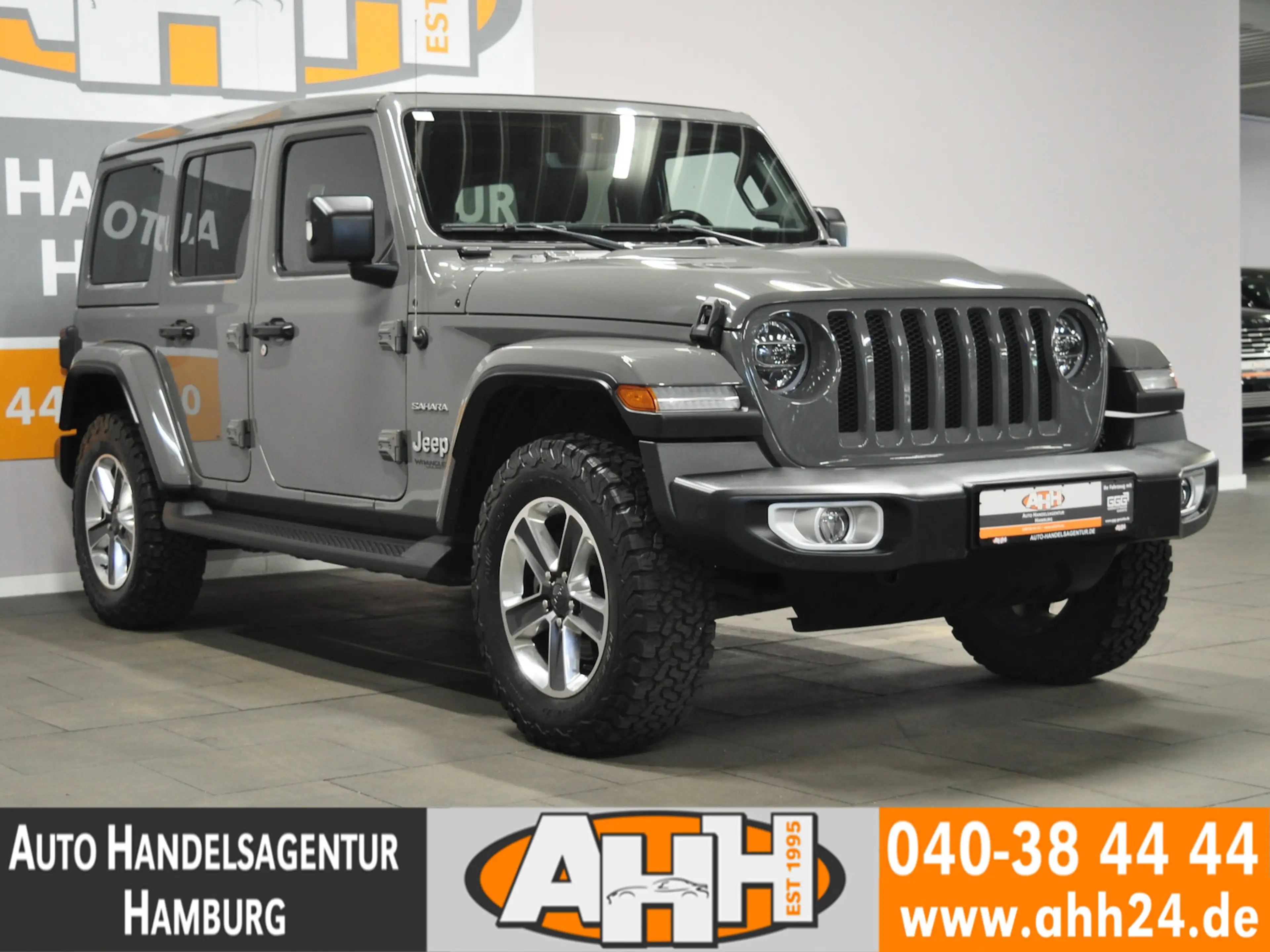 Jeep Wrangler UNLIMITED 2.2 CRDi SAHARA PANO|LED|AHK! — photo 2