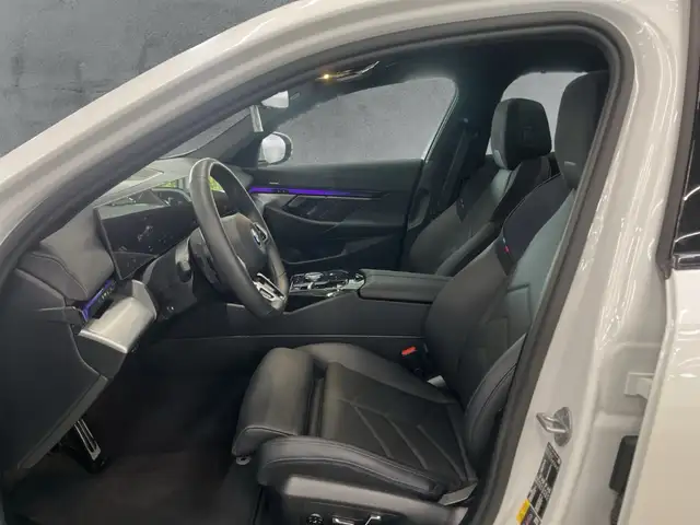 BMW I5 view 8