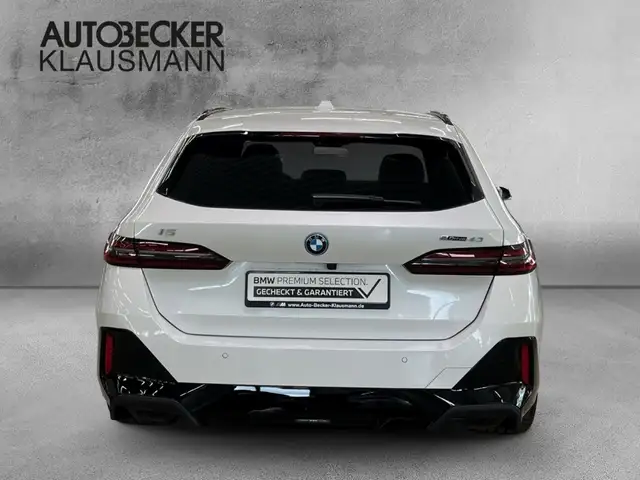 BMW I5 view 6