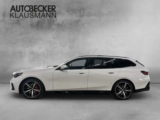 BMW I5 view 3