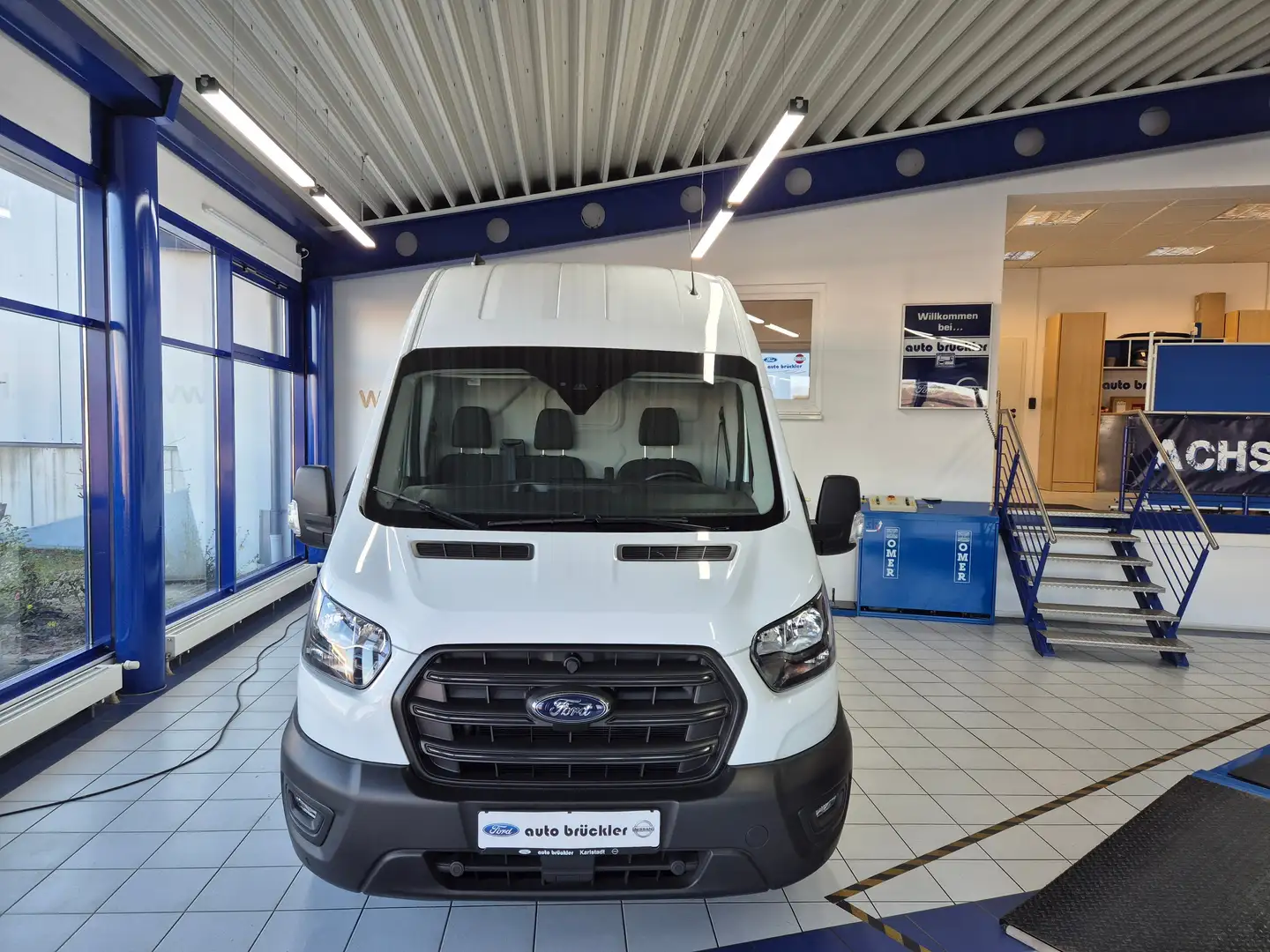 Ford Transit Kastenwagen 350 L3H3 Trend - Kamera - DAB Weiß - 2