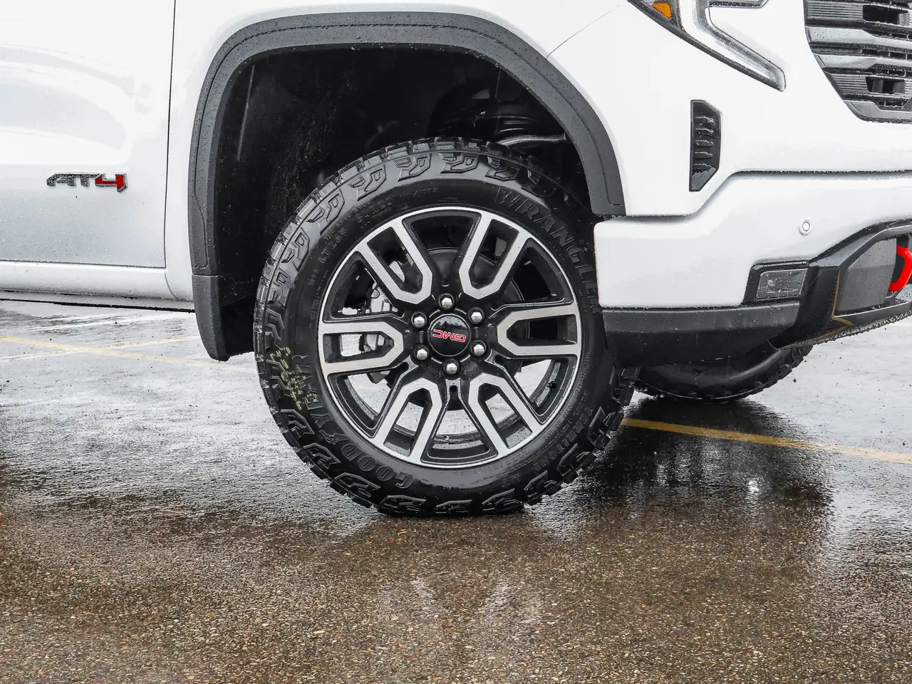 GMC Sierra 1500 снимка GMC Sierra 1500
