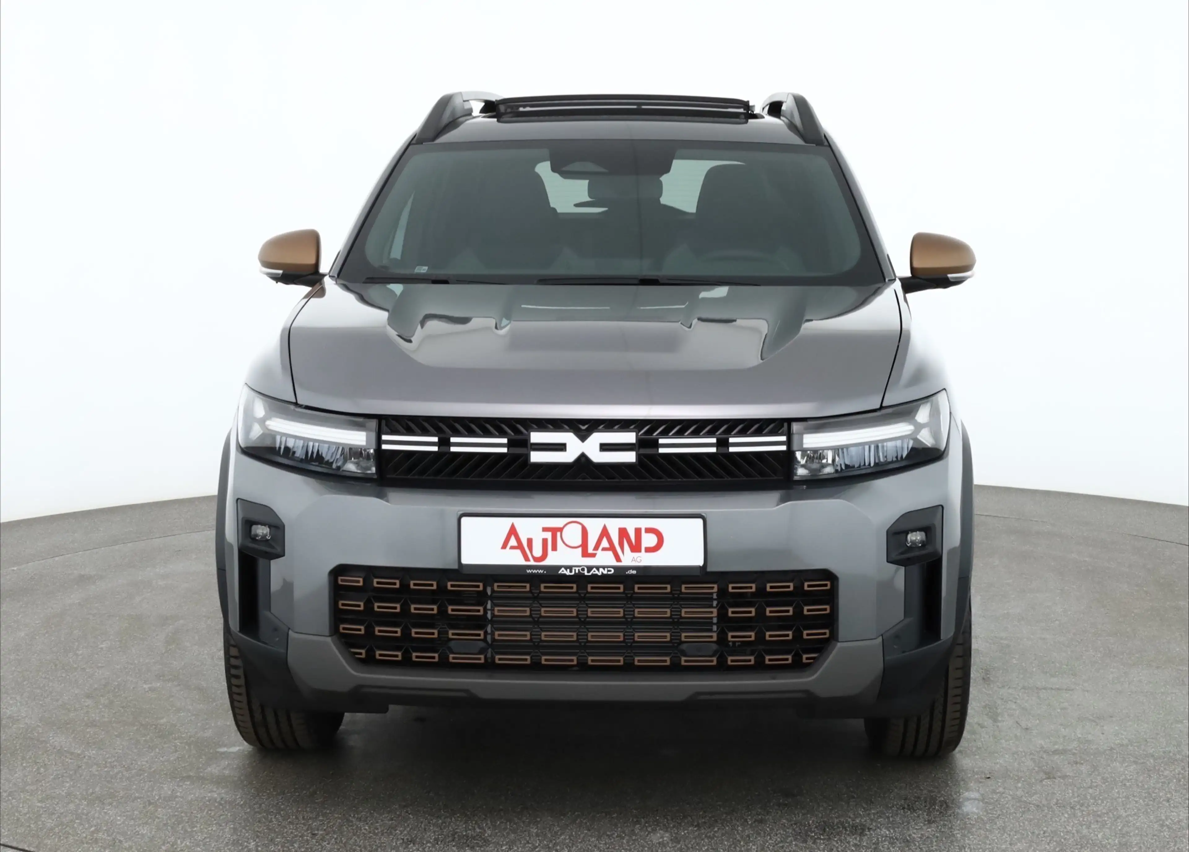 Dacia Bigster Essential 140 mHev LED Kamera Tempomat — photo 9