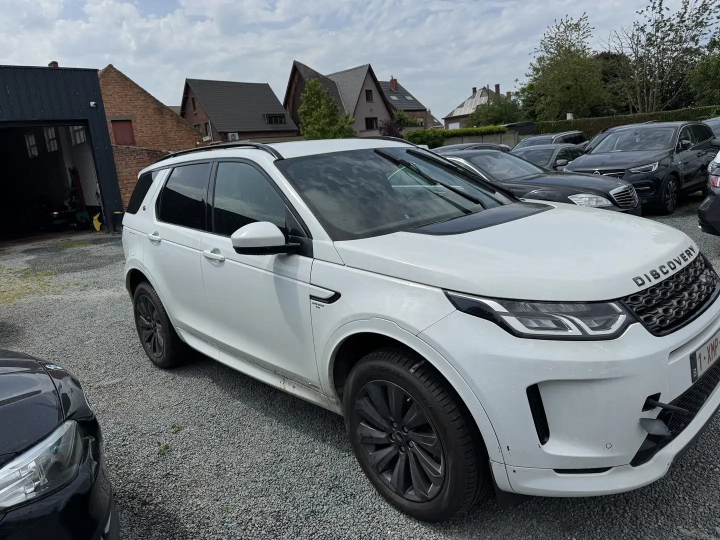 Land Rover Discovery Sport 2.0 TD4 R-Dynamic  MOTOR PROBLEM MOTOR // BTW Blanc - 1