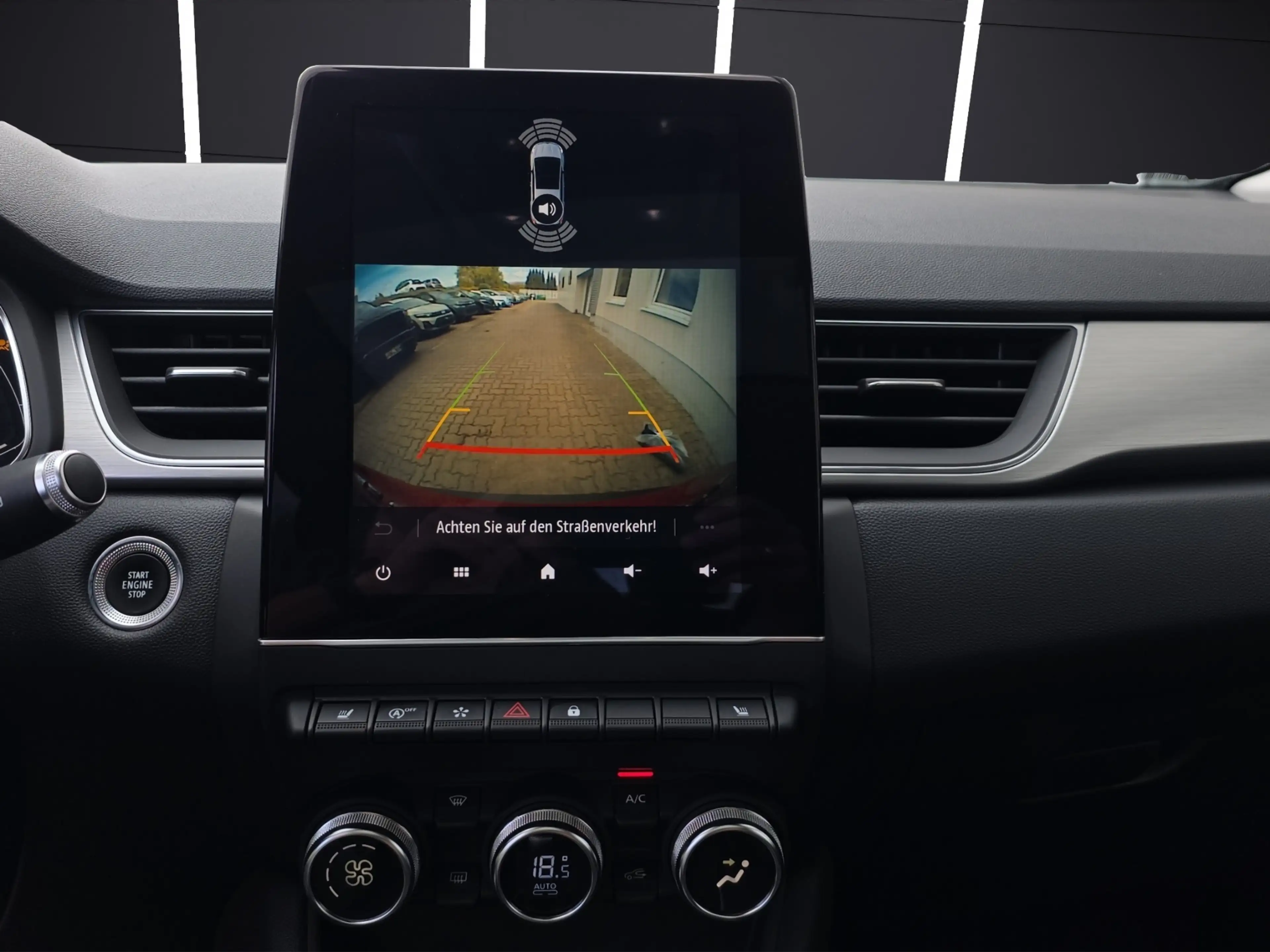 Renault Captur INTENS TCe 140 EDC Schiebedach Navi Rückfahrkamera — photo 13
