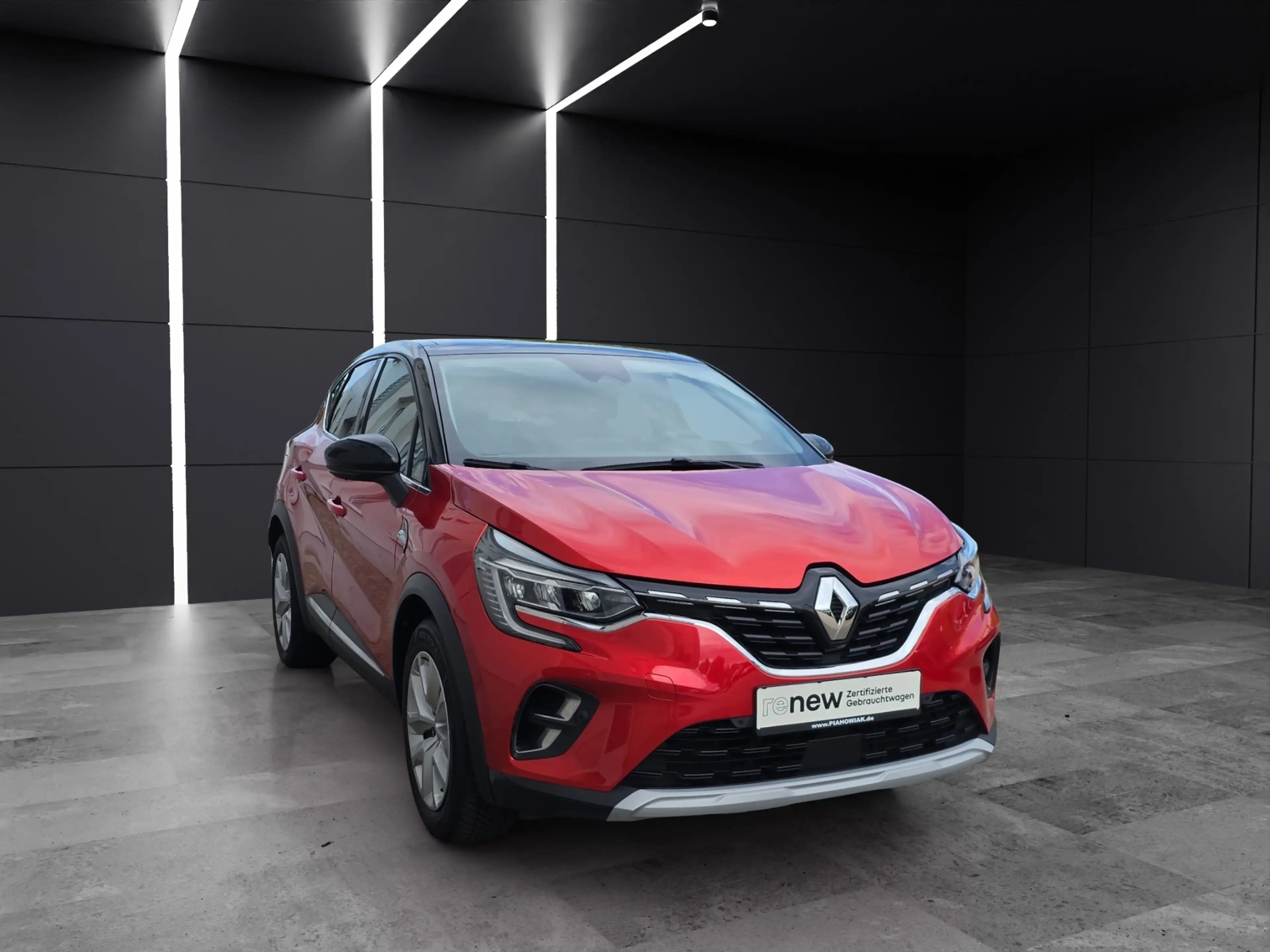 Renault Captur INTENS TCe 140 EDC Schiebedach Navi Rückfahrkamera — photo 4