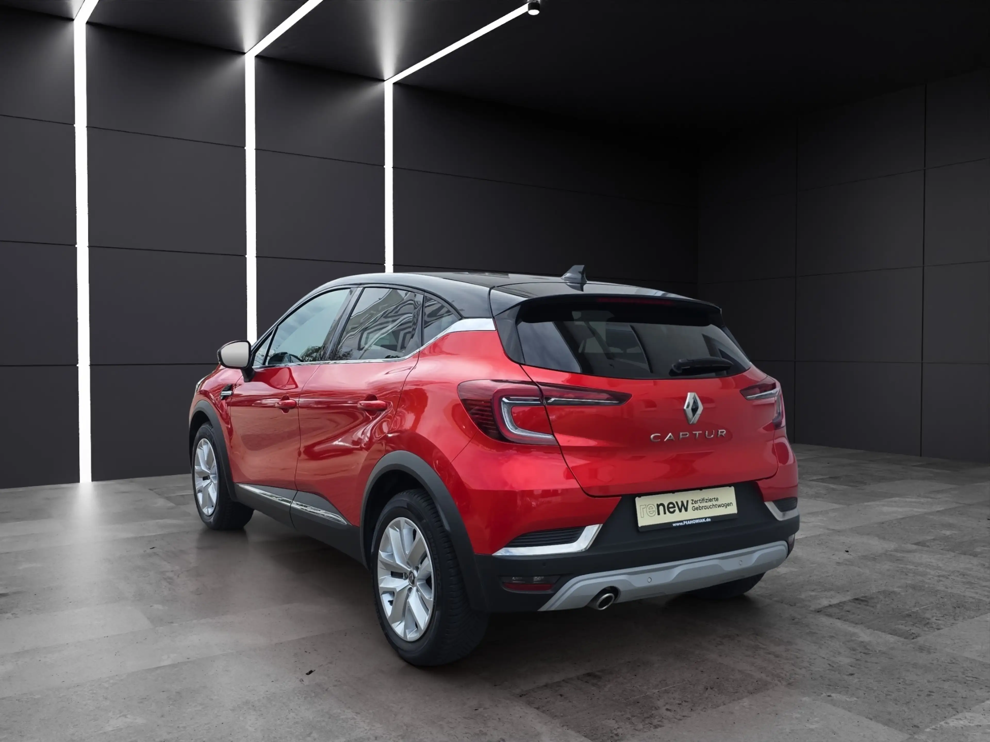 Renault Captur INTENS TCe 140 EDC Schiebedach Navi Rückfahrkamera — photo 2