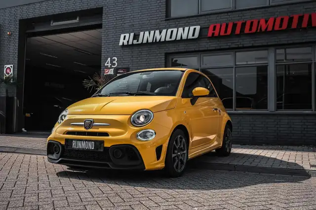 Abarth 595 1.4 T-Jet Abarth 595 |carplay|Yellow|Led|Garantie