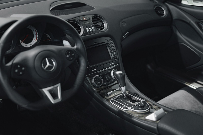 Mercedes-Benz SL 65 AMG Black Series — photo 10