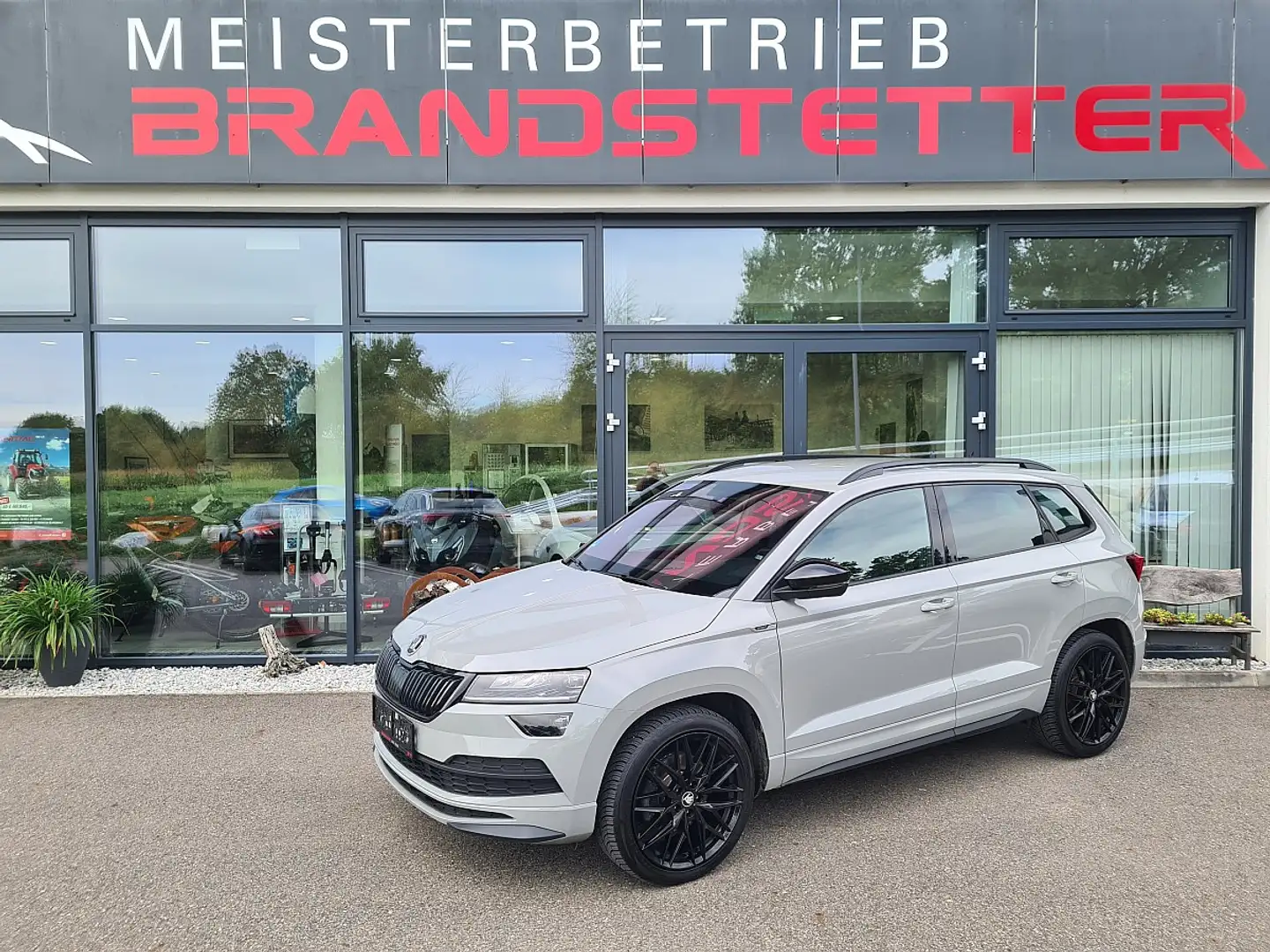 Skoda Karoq 2,0 TSI 4x4 Sportline DSG Gris - 1