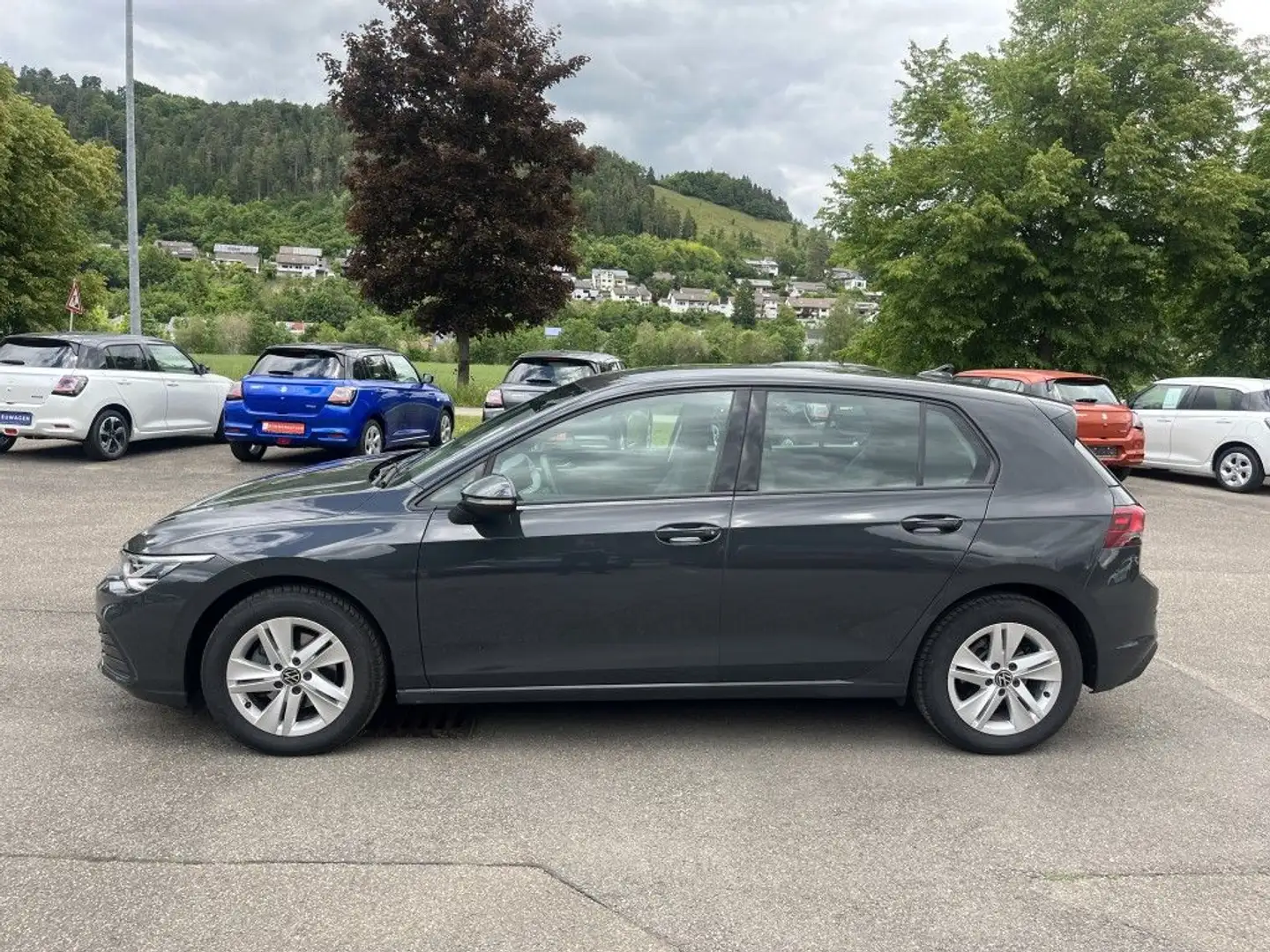 Volkswagen Golf 1.5 TSI OPF Life Gris - 2