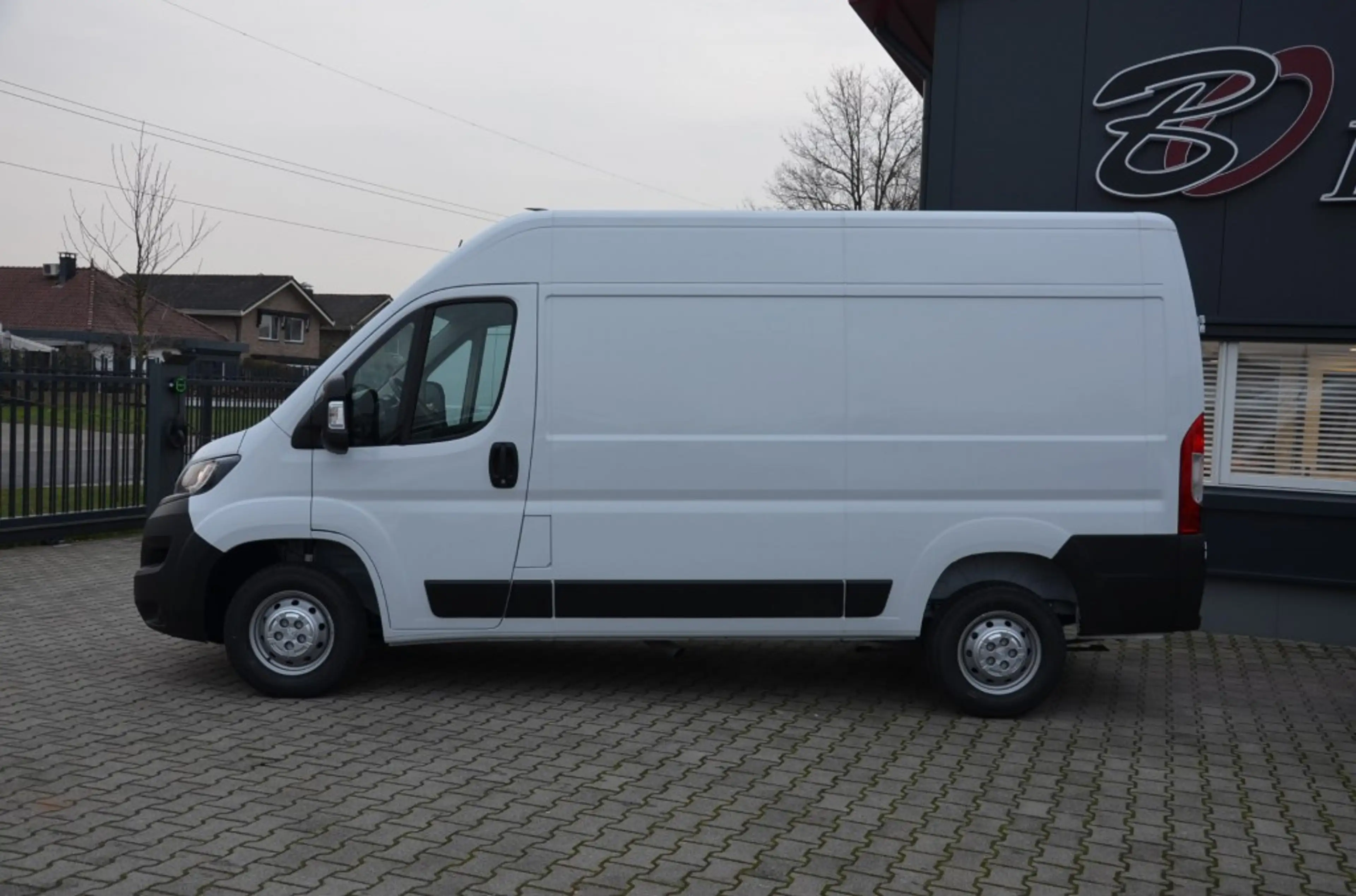 Peugeot Boxer 2.2 Blue HDI  140PK *NIEUW*BPM VRIJ** Nog 1x als D — photo 6