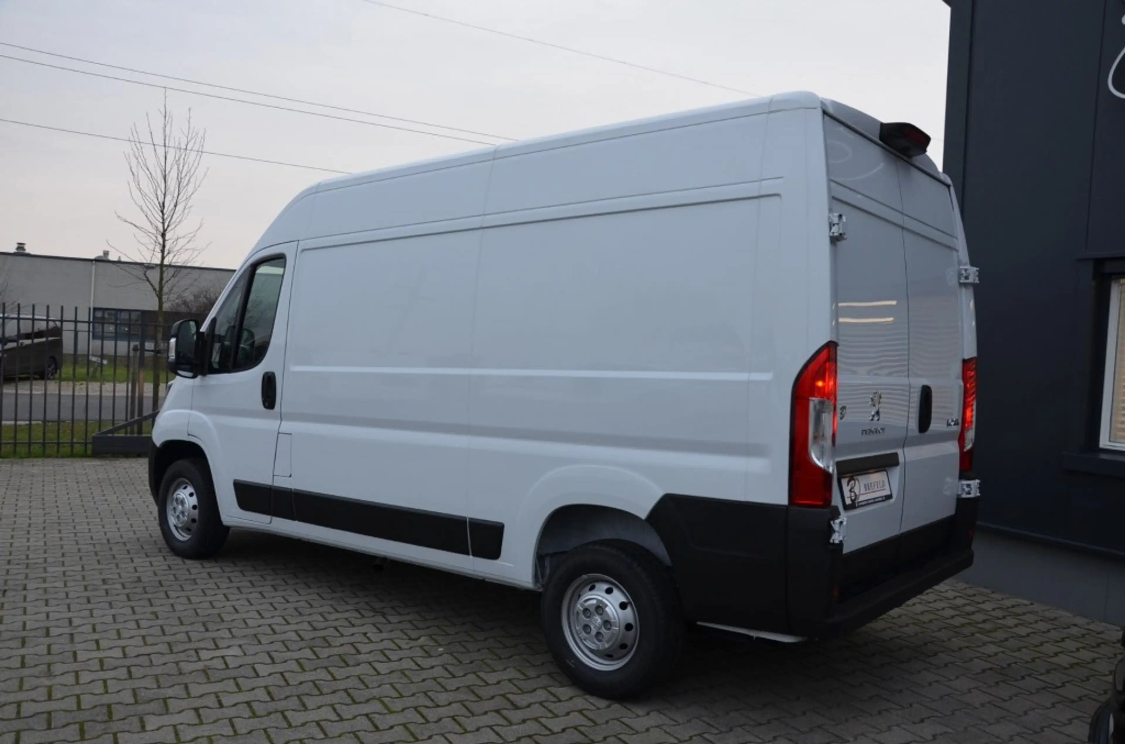 Peugeot Boxer 2.2 Blue HDI  140PK *NIEUW*BPM VRIJ** Nog 1x als D — photo 7