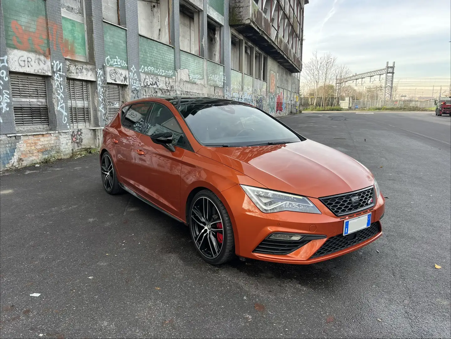 SEAT Leon 2.0 tsi Cupra 300cv dsg - 1